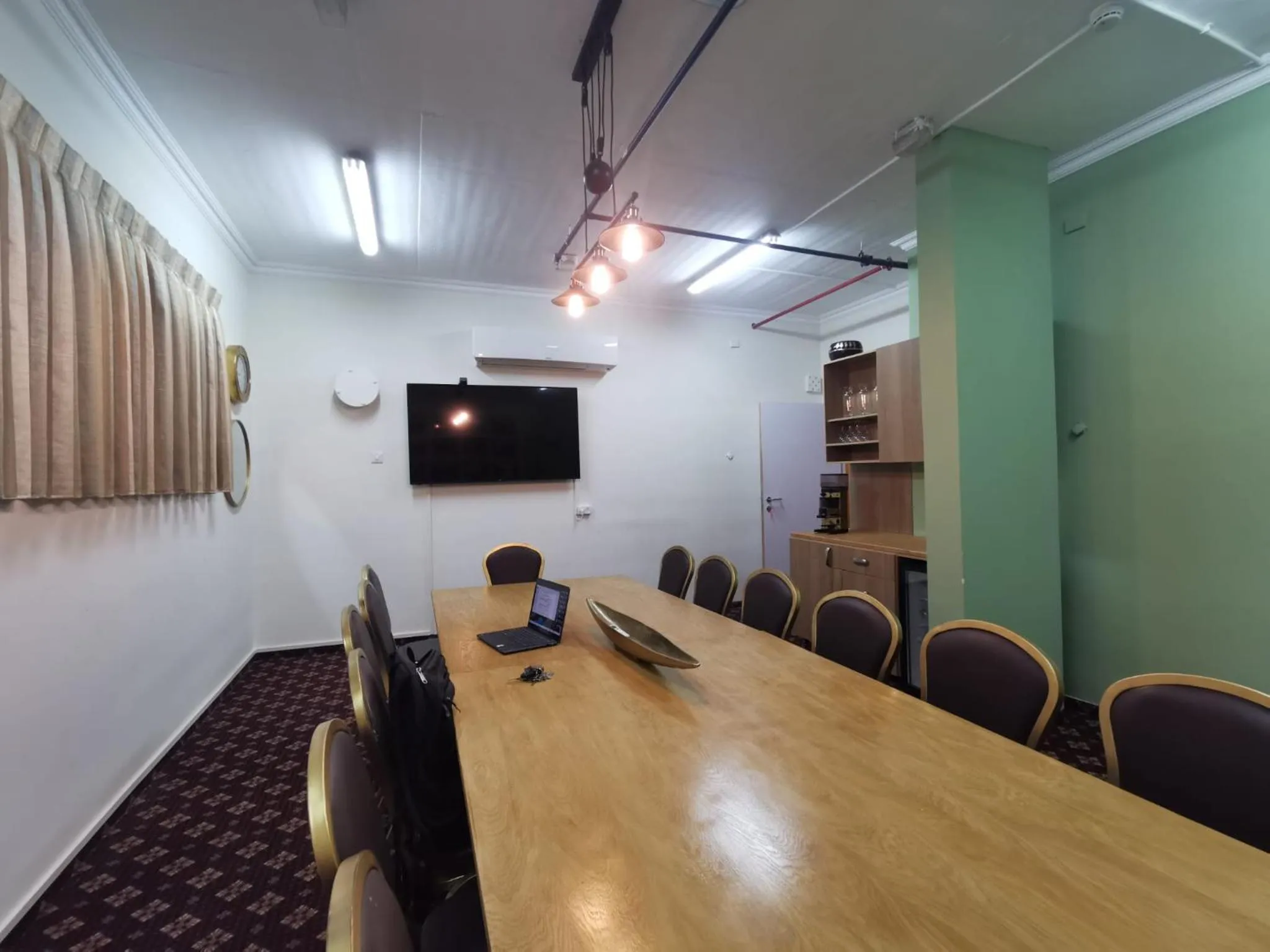 Meeting/conference room in Astoria Galilee Hotel