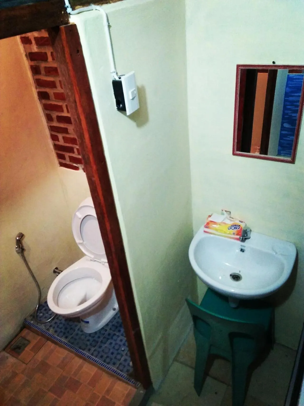 Toilet in Salty Dog Hostel
