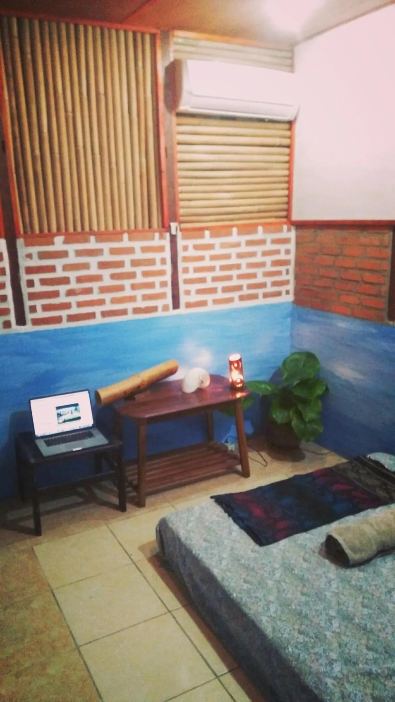 Bedroom, Bed in Salty Dog Hostel