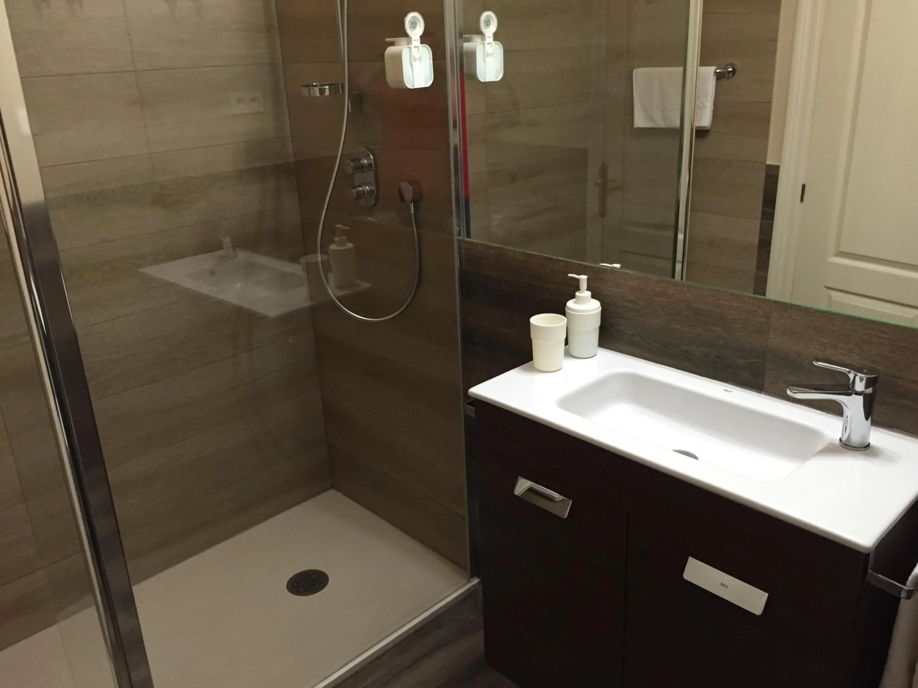 Bathroom in Iturrienea Ostatua