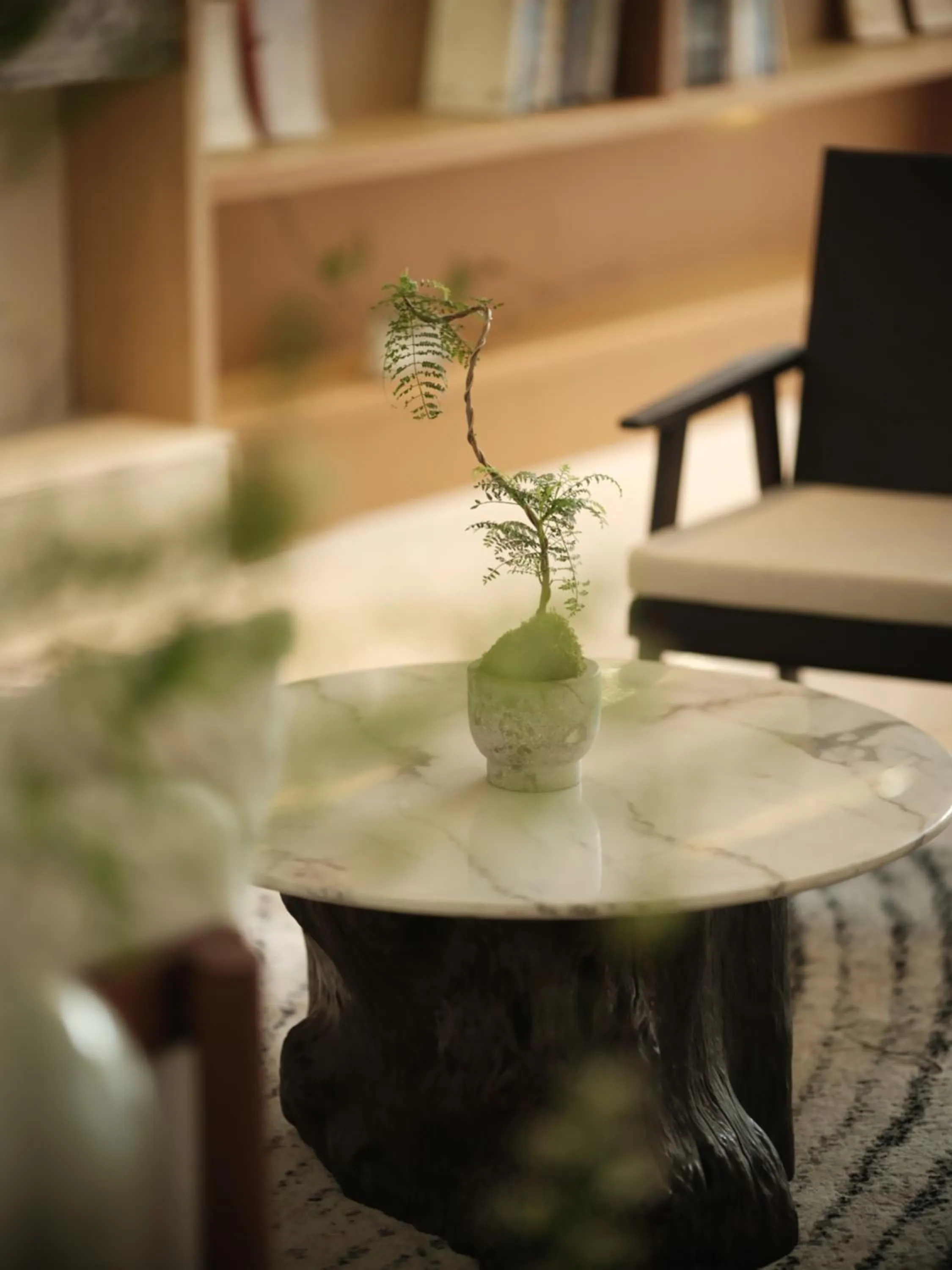 Communal lounge/ TV room in Guilin Bonjour Boutique Hotel- Free pick up service over 3 nights