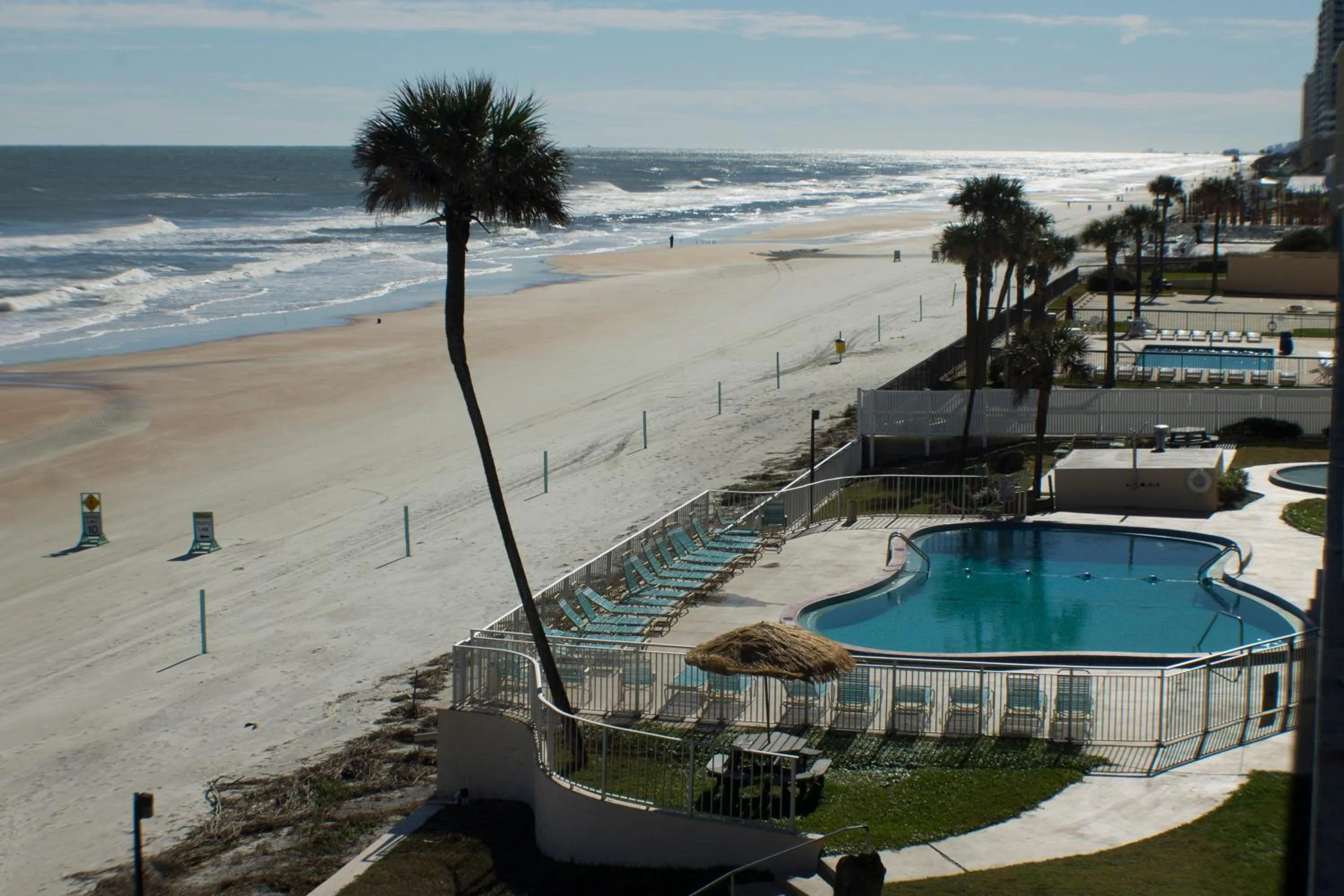 Beach in Makai Beach Lodge - NOT TAKING RESERVATIONS DUE TO HURRICANE DAMAGE Until Mid DEC