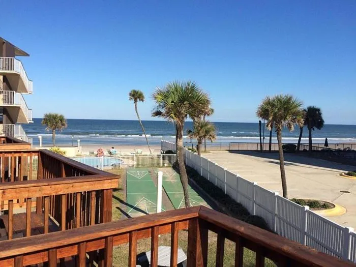 Activities in Makai Beach Lodge - NOT TAKING RESERVATIONS DUE TO HURRICANE DAMAGE Until Mid DEC