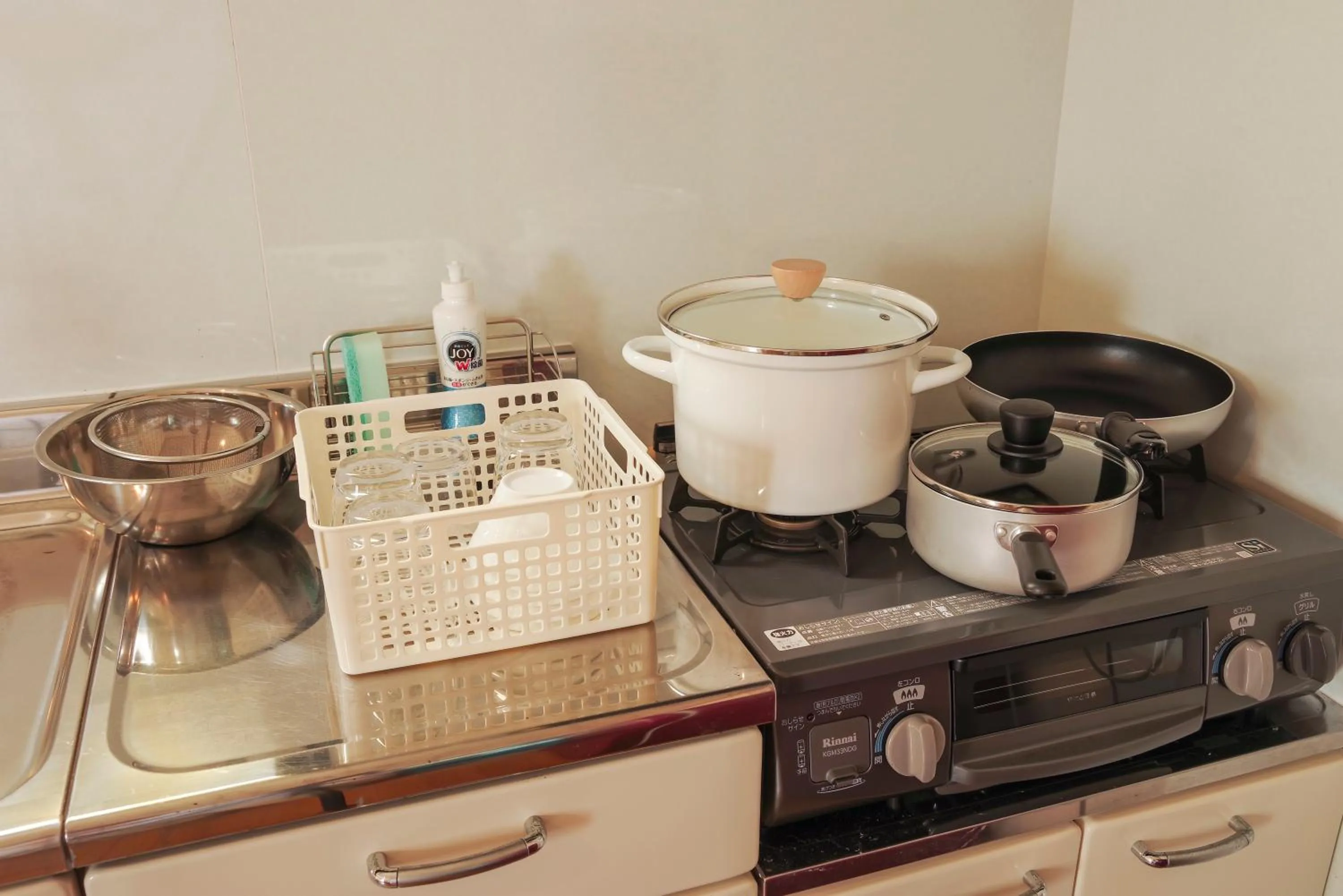 Kitchen or kitchenette in Maru House
