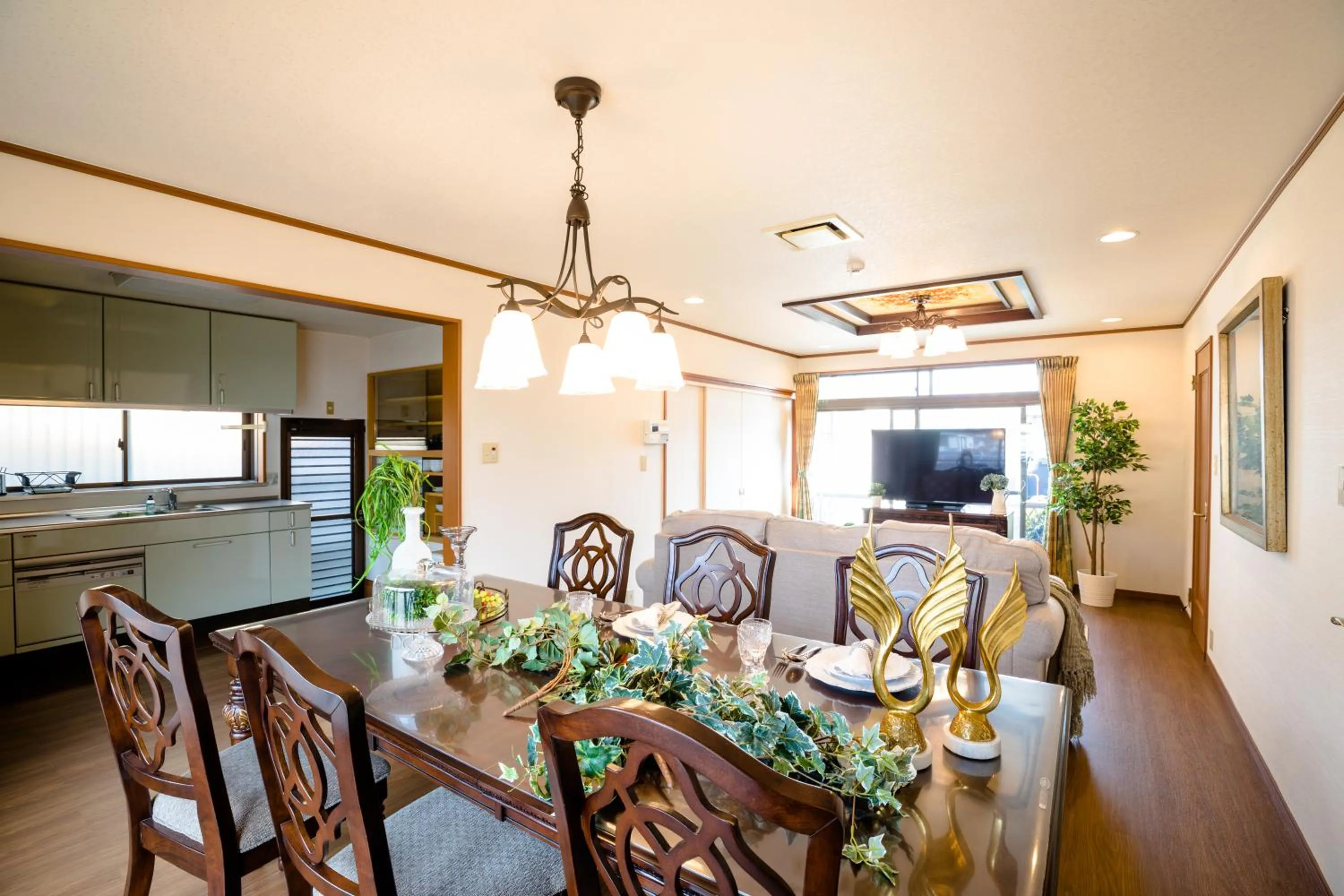 Dining area in ID Stay Kawaguchiko