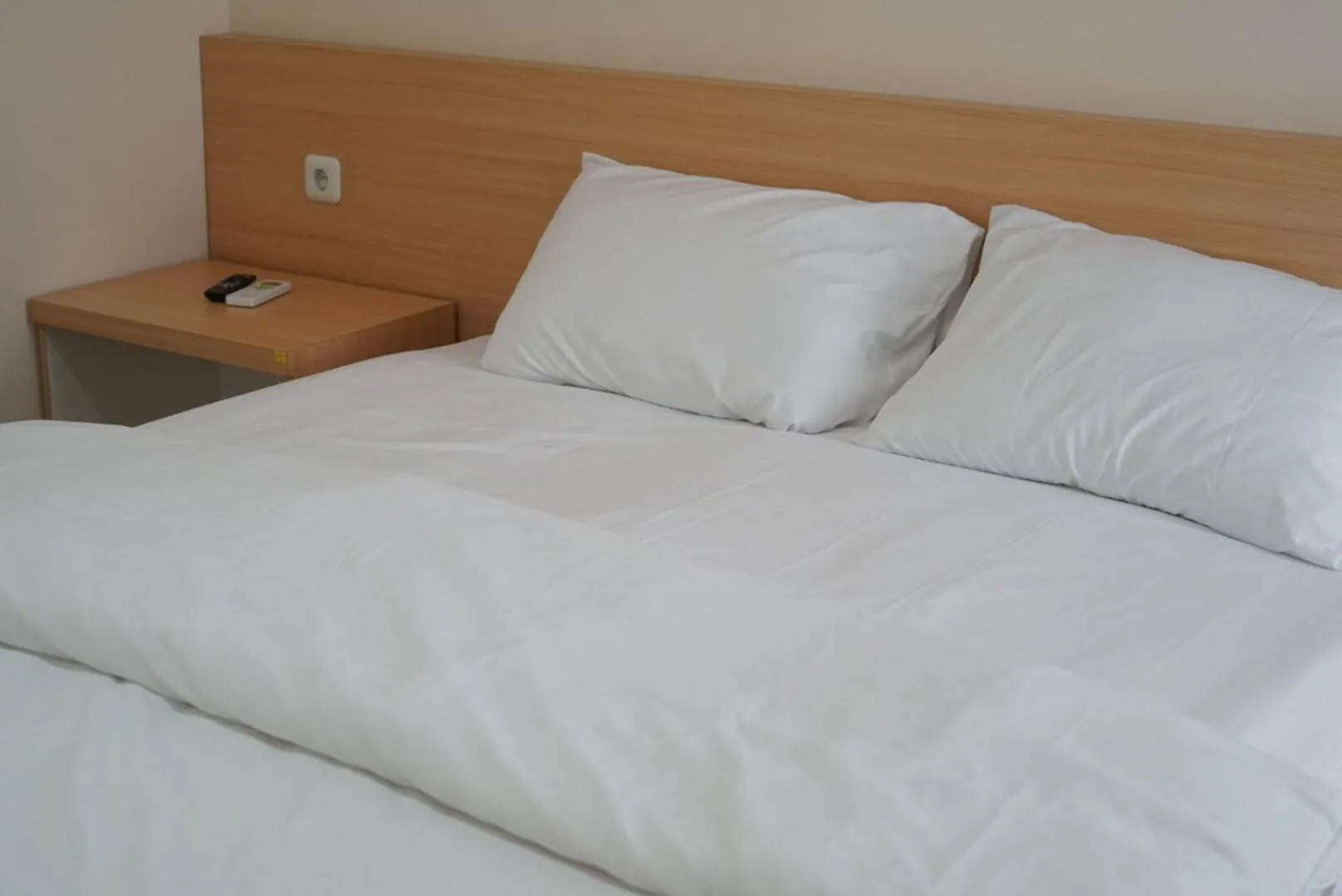 Bed in Gold Line Guest House
