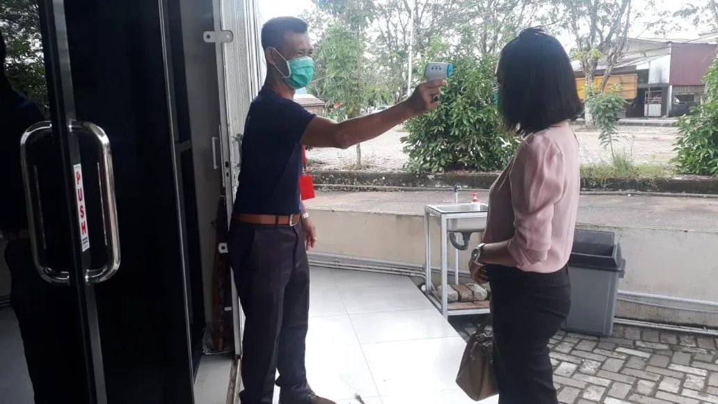 People in Gold Line Guest House