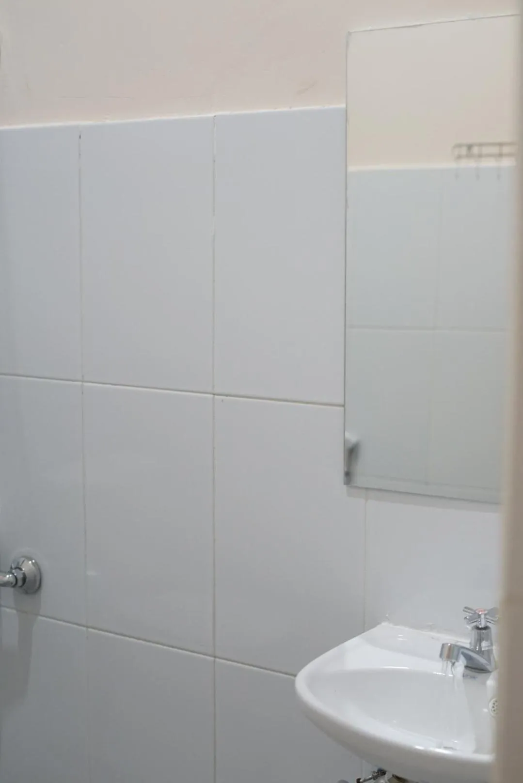 Bathroom in Gold Line Guest House