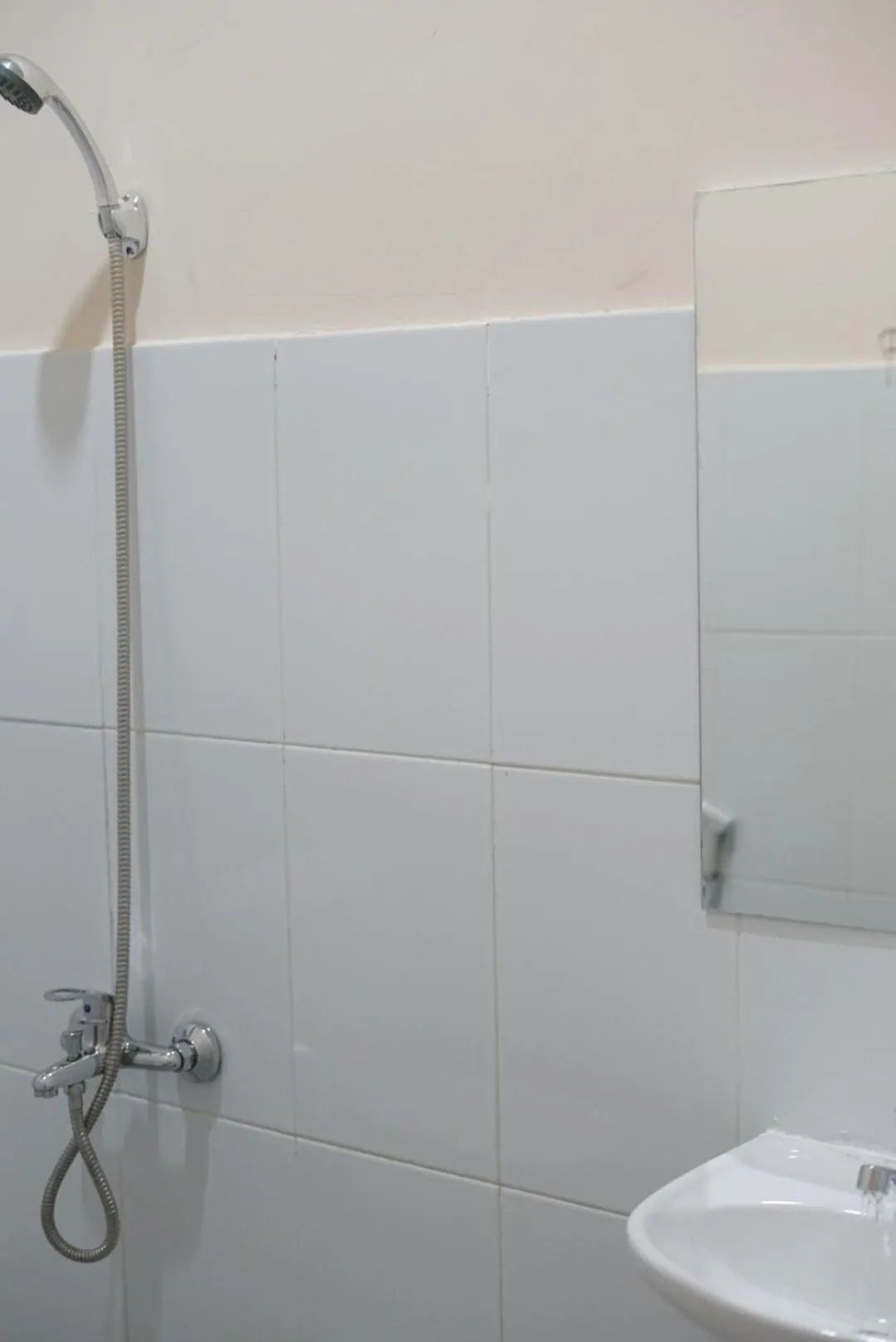 Bathroom in Gold Line Guest House