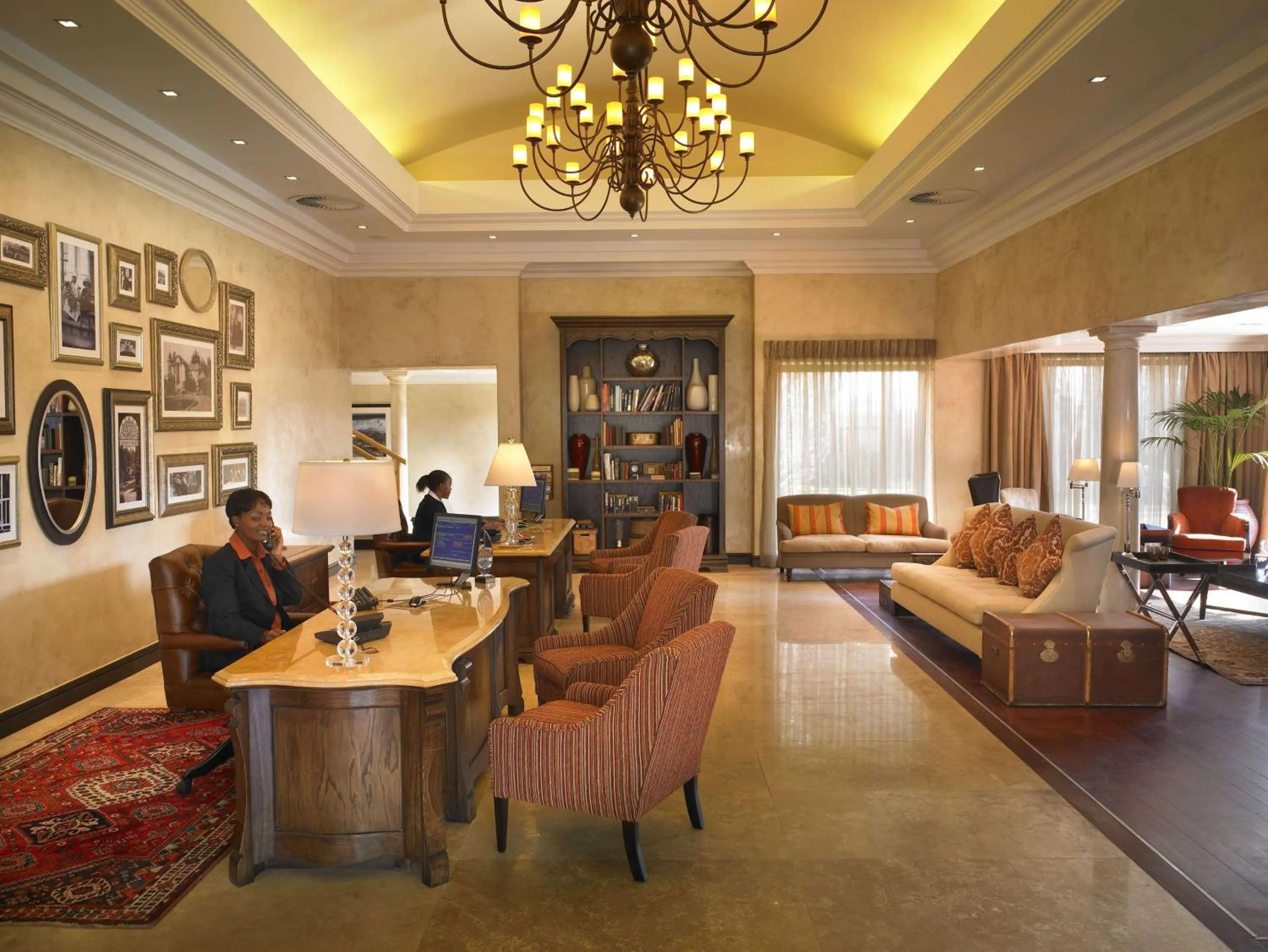 Lobby or reception in Southern Sun Katherine Street