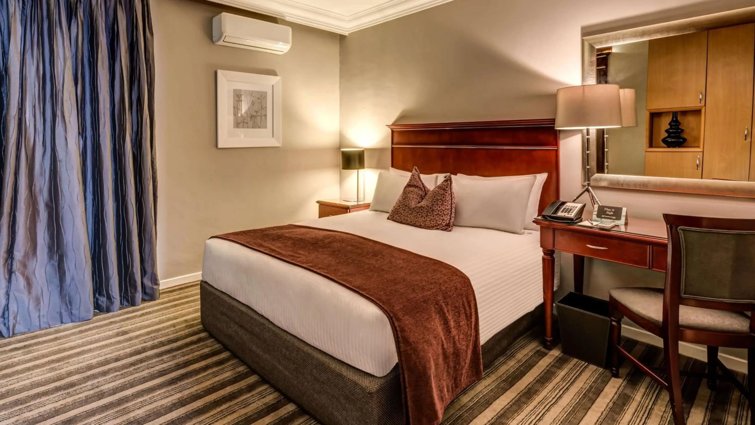 Bedroom, Bed in Southern Sun Katherine Street