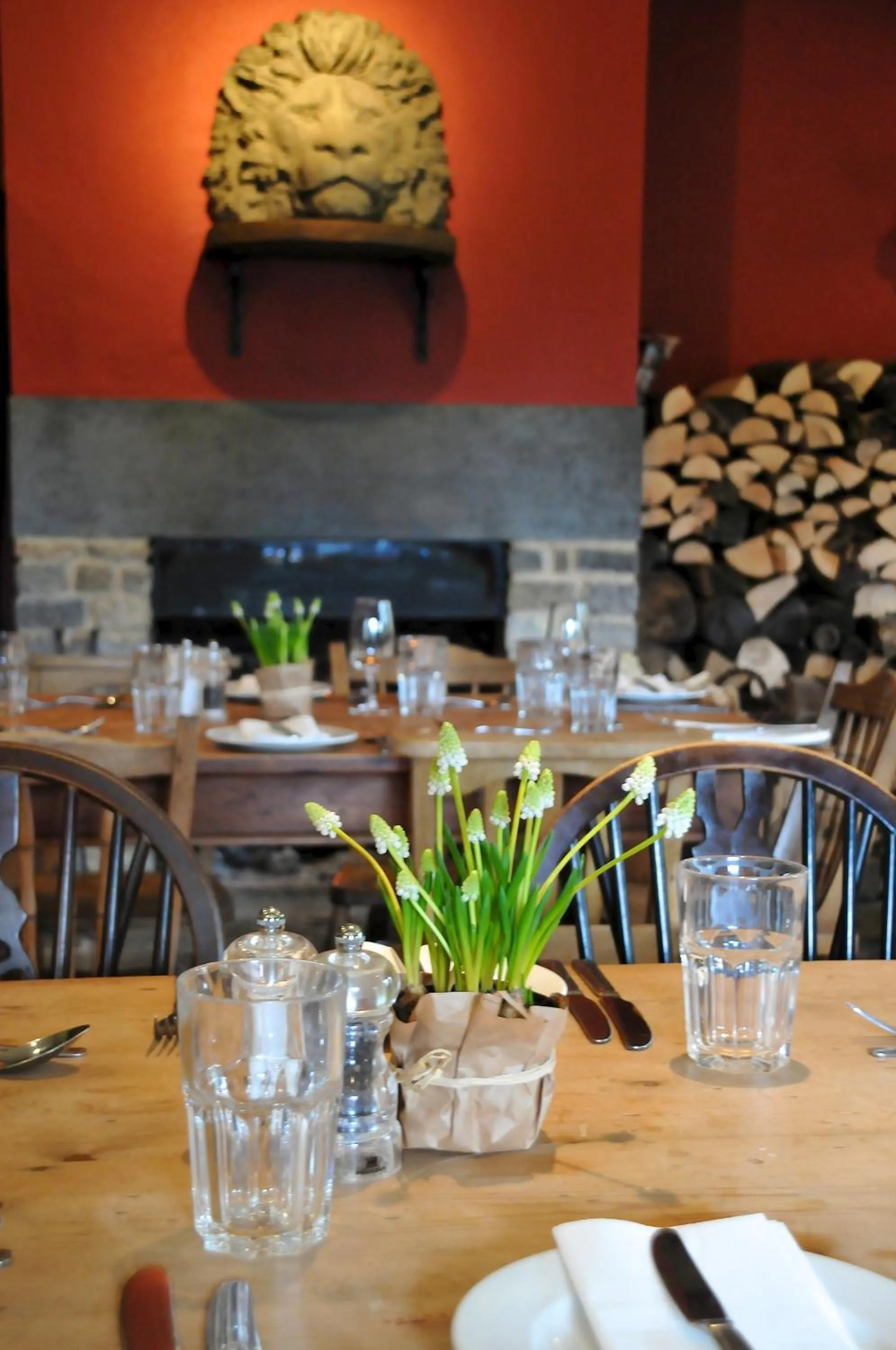 Restaurant/places to eat in The Red Lion Inn