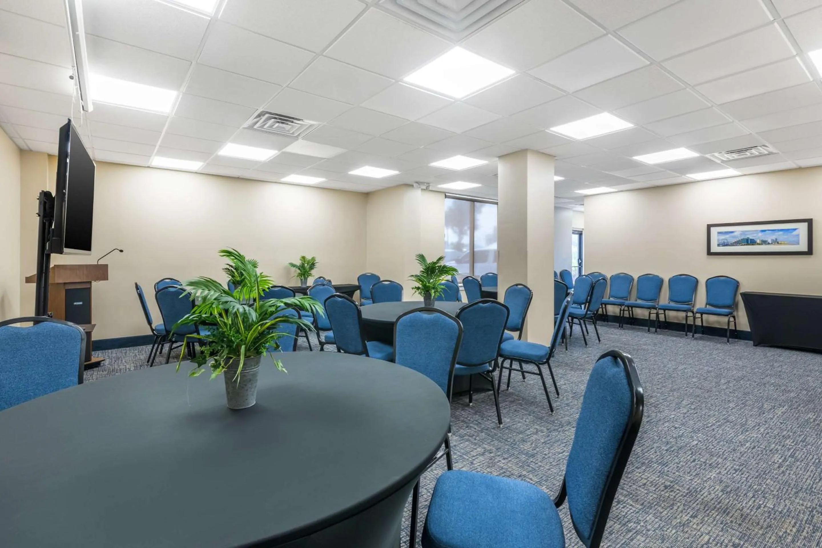 Meeting/conference room in Comfort Inn & Suites Daytona Beach Oceanfront