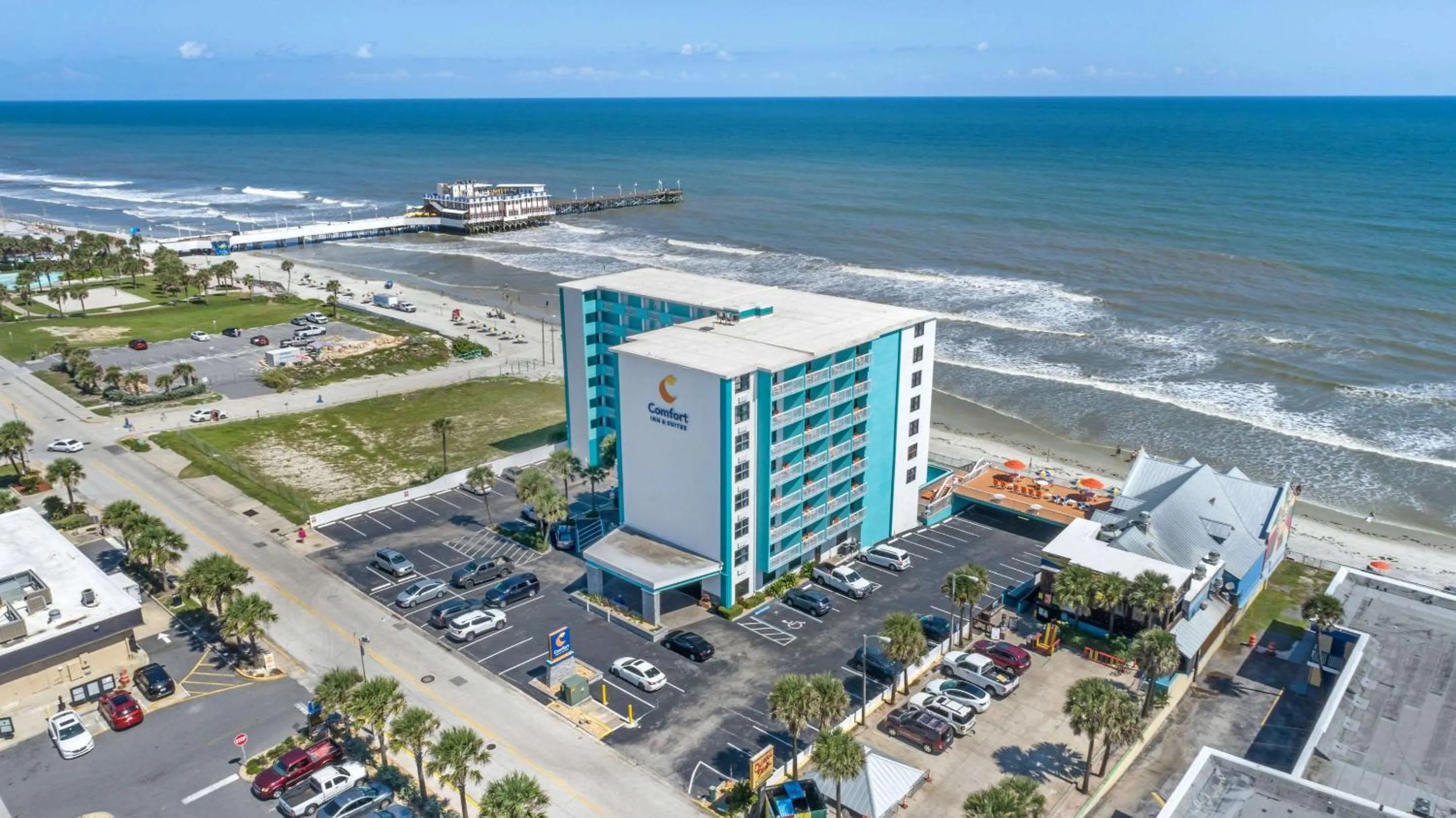 Property building in Comfort Inn & Suites Daytona Beach Oceanfront