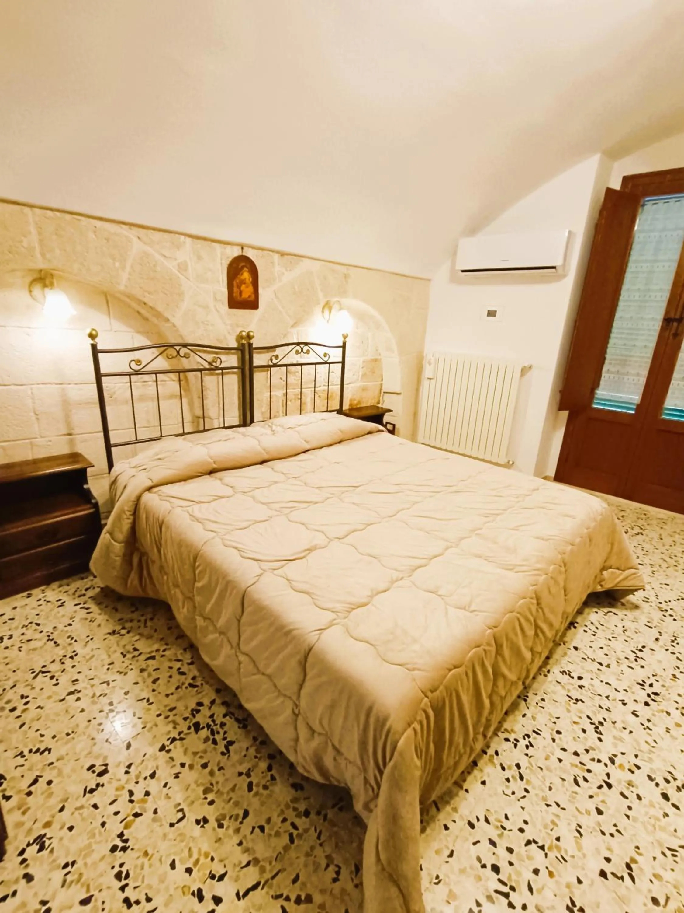 Photo of the whole room, Bed in B&B Casa Cimino - Monopoli - Puglia