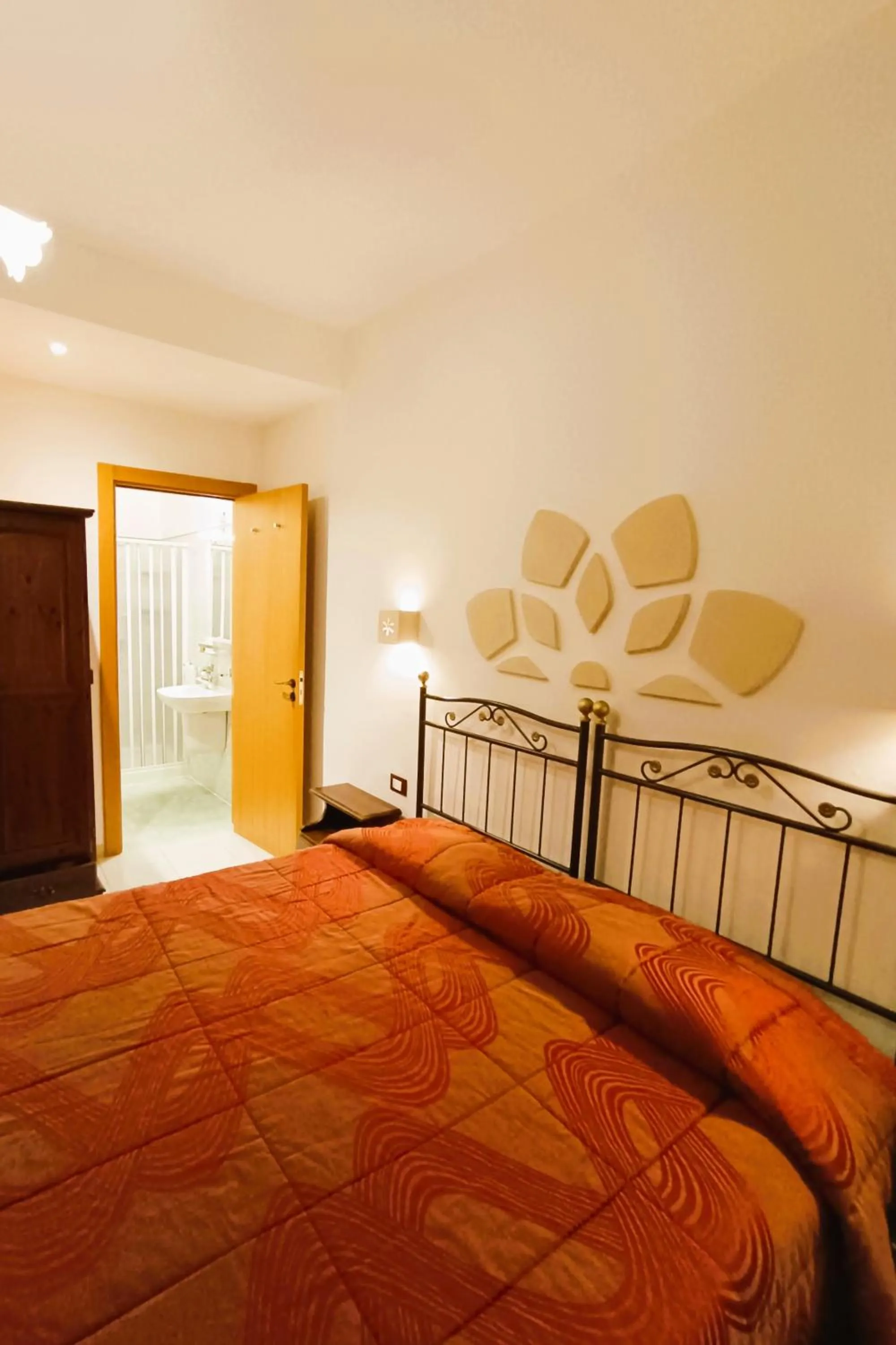 Photo of the whole room, Bed in B&B Casa Cimino - Monopoli - Puglia