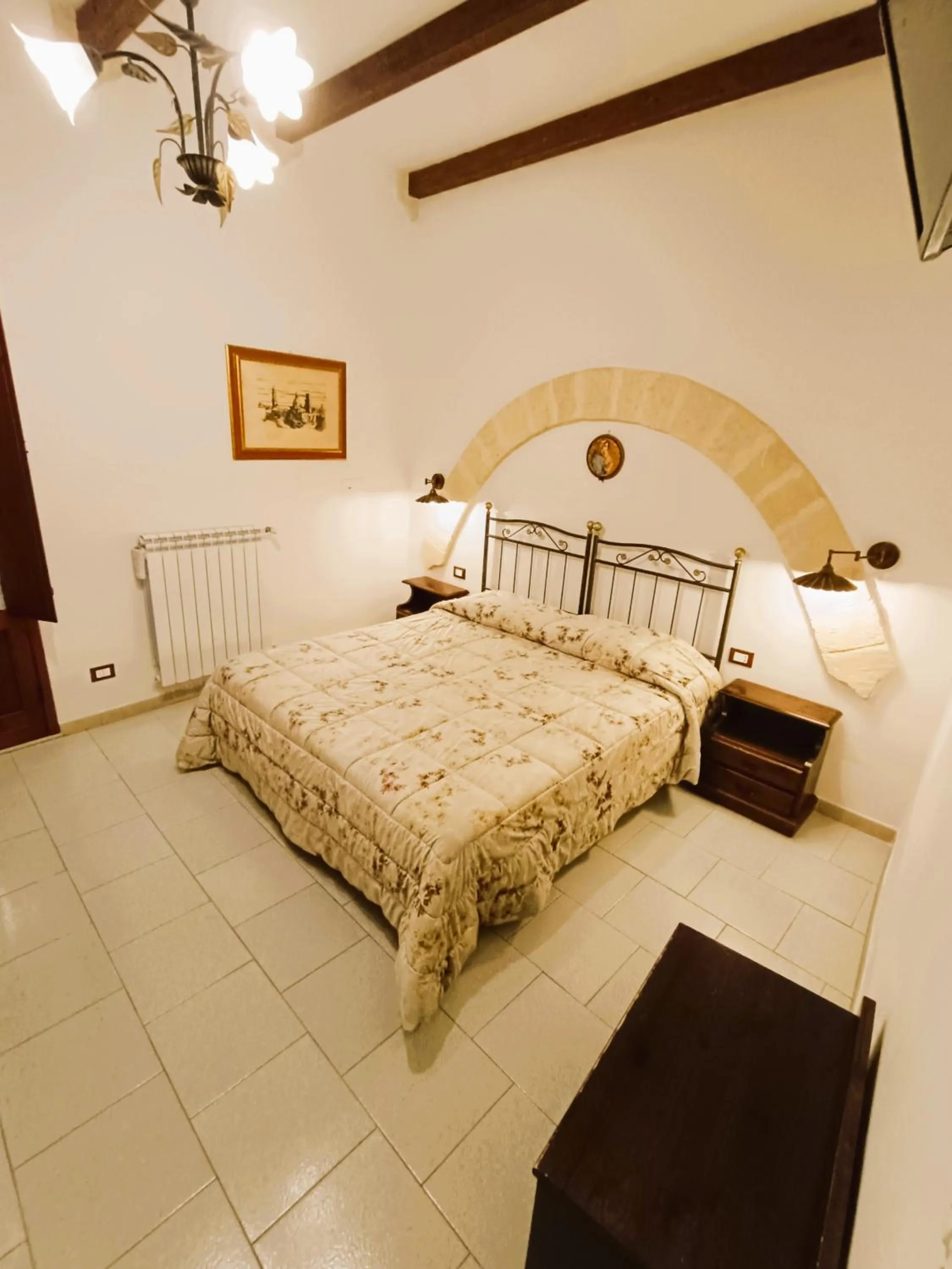 Photo of the whole room, Bed in B&B Casa Cimino - Monopoli - Puglia