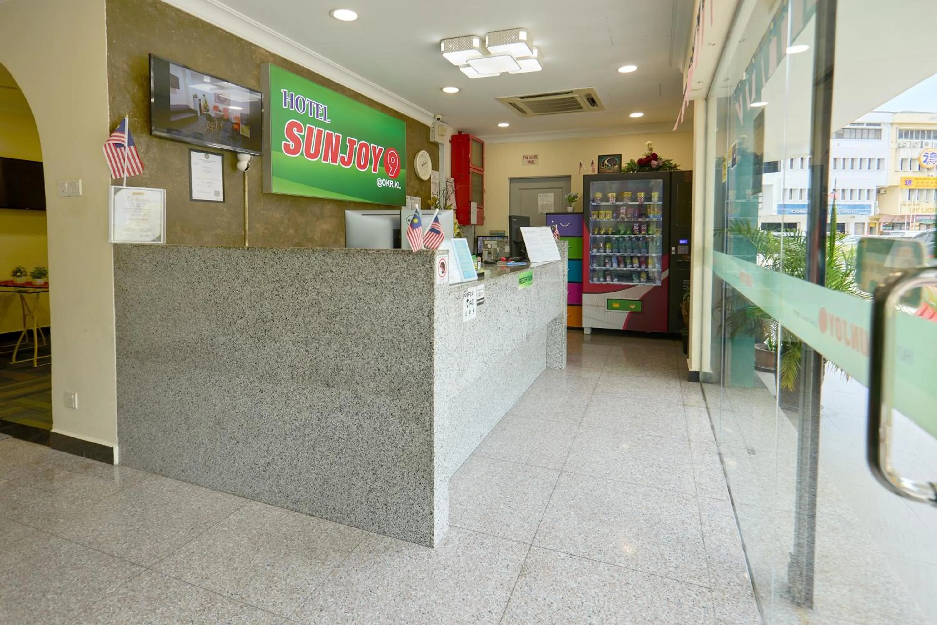 Lobby or reception in Hotel Sunjoy9 OKR