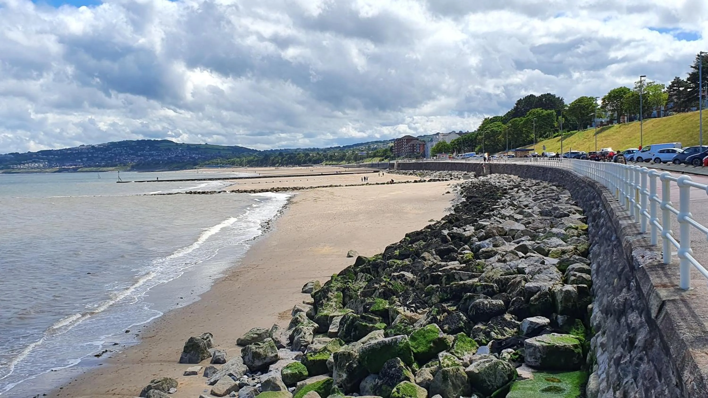 Natural landscape in Tafarn y Waen - Guesthouse