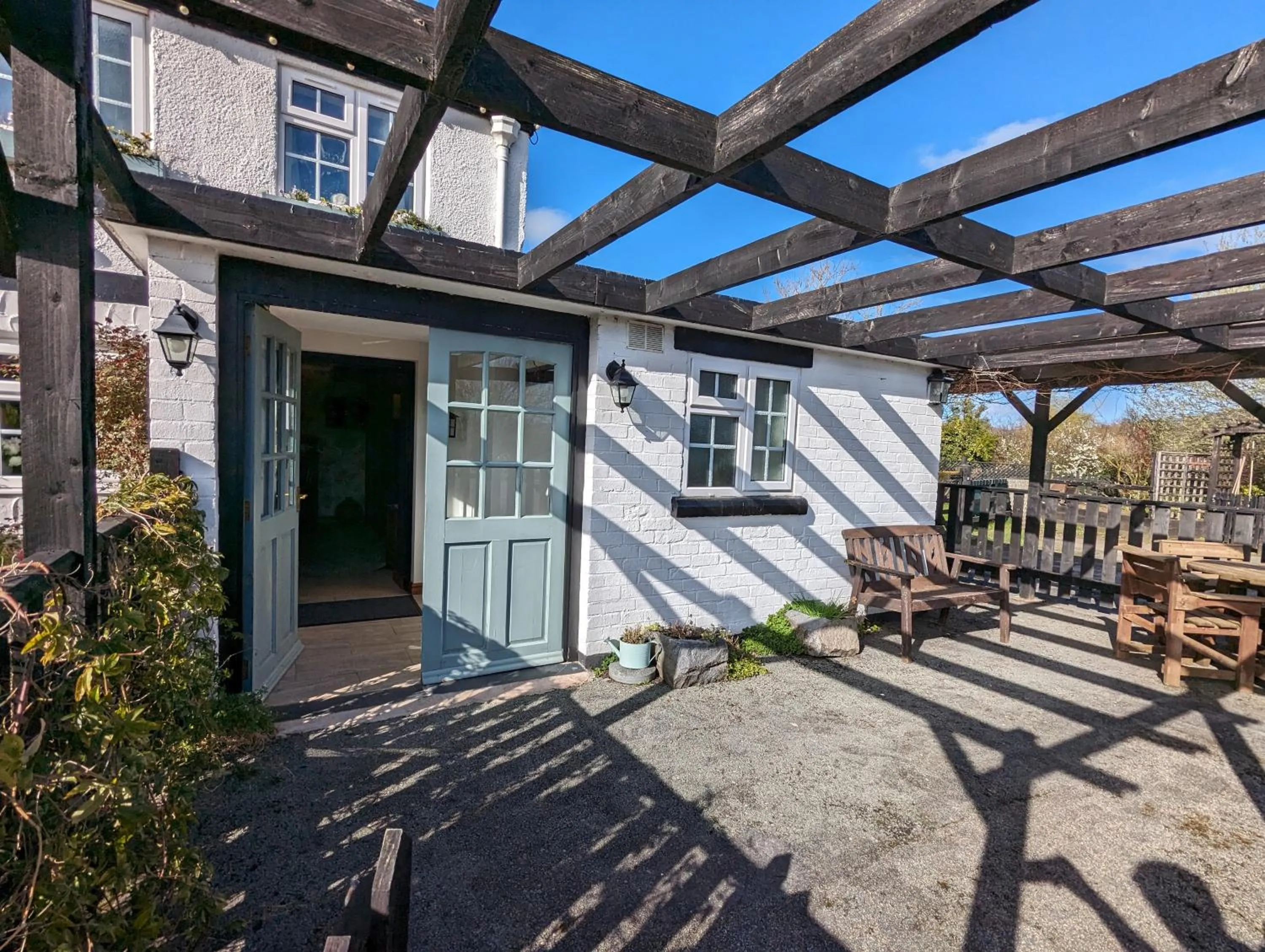 Patio in Tafarn y Waen - Guesthouse