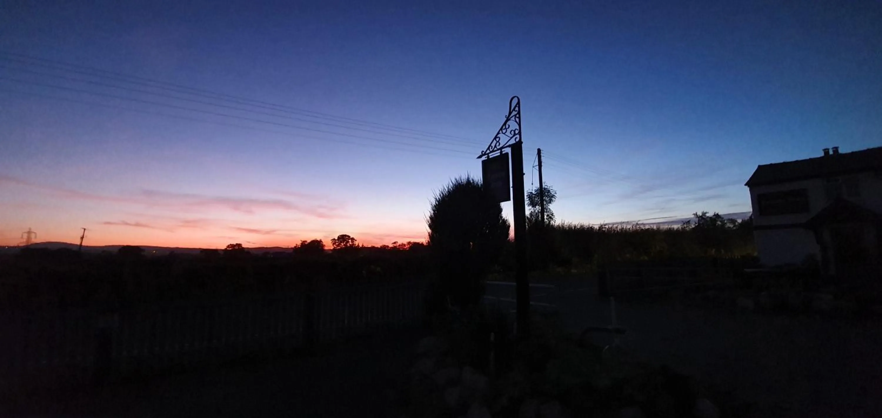 Sunset in Tafarn y Waen - Guesthouse