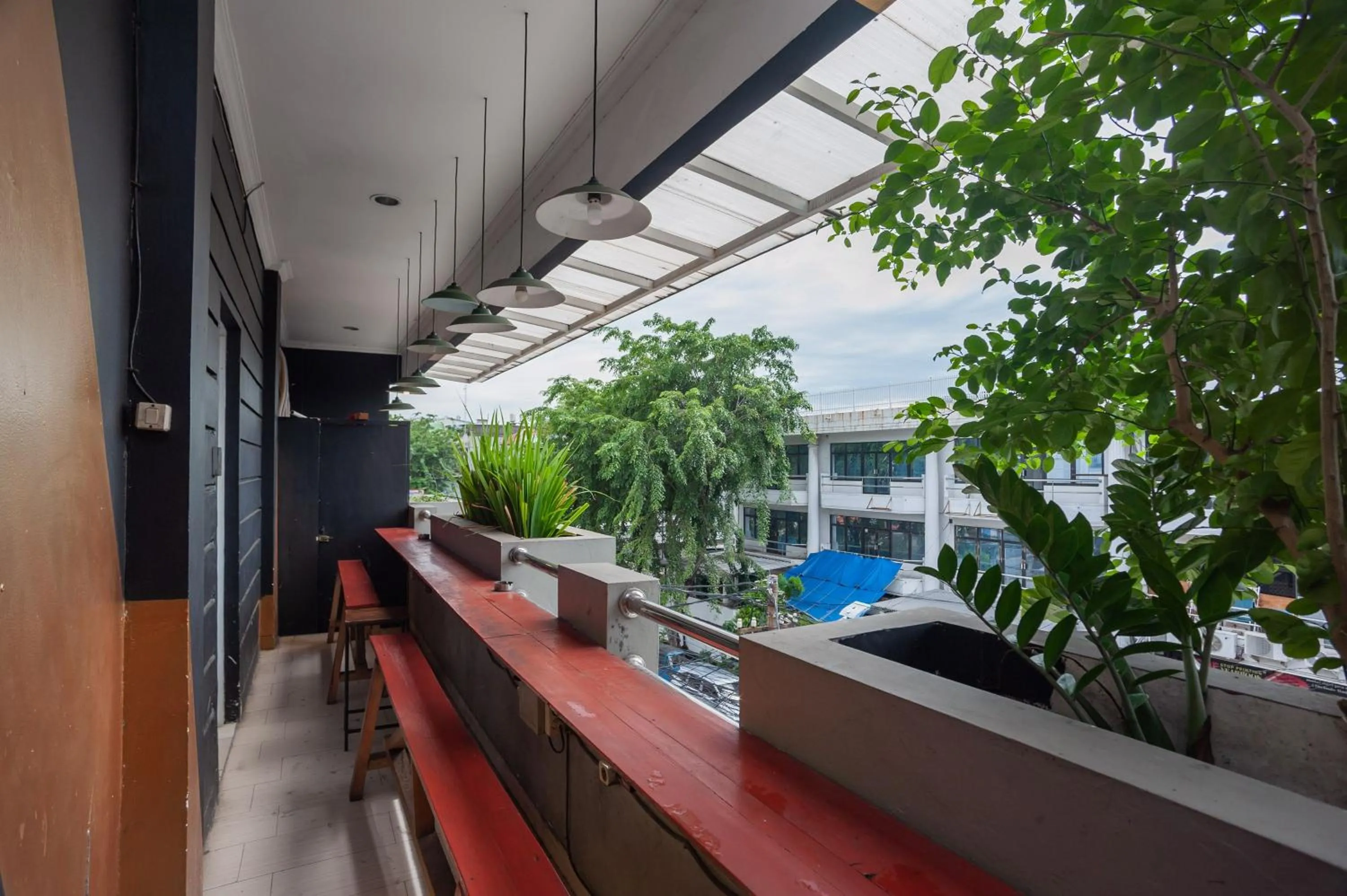 Balcony/Terrace in RedDoorz Plus @ Kemayoran