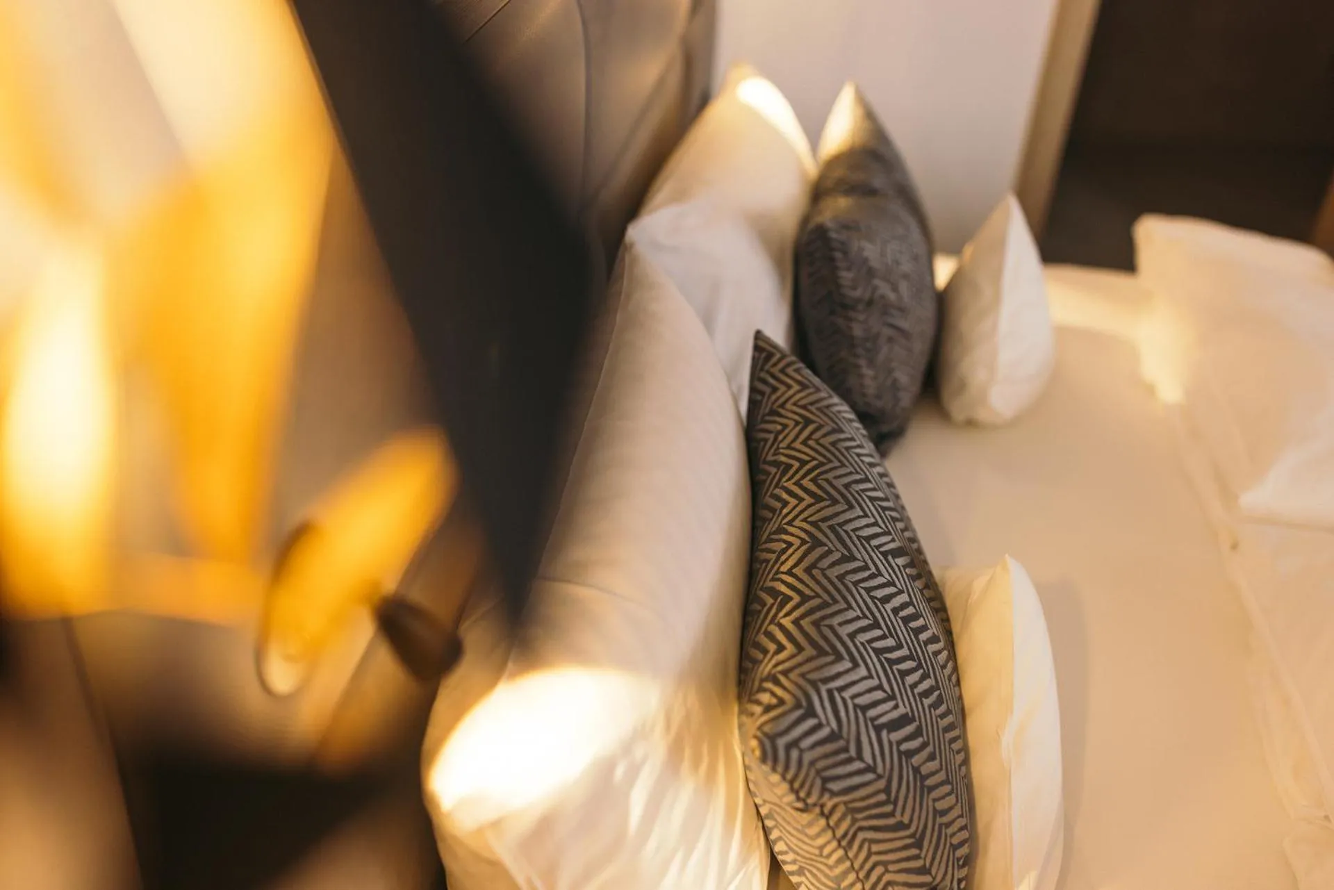 Photo of the whole room, Bed in Das Kaiserblick 4 Sterne Superior