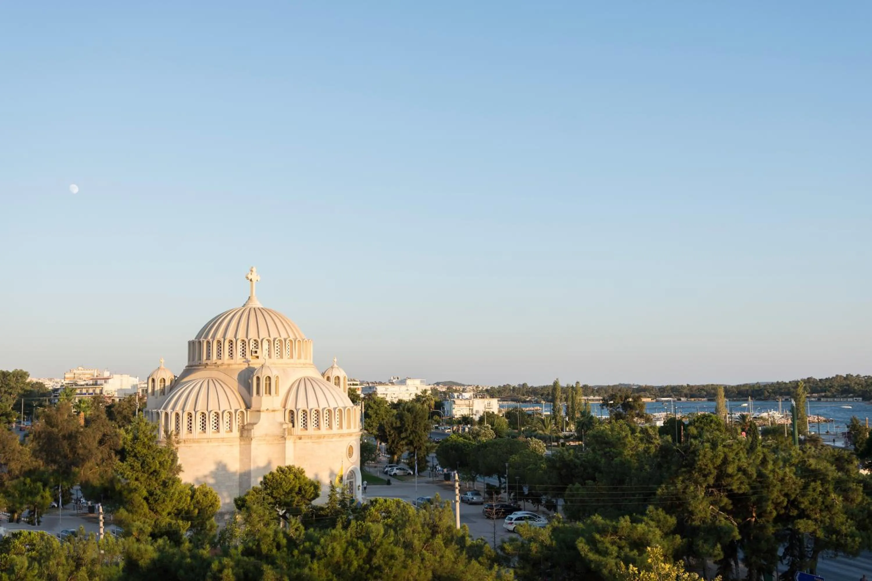 Neighbourhood in Azur Suites