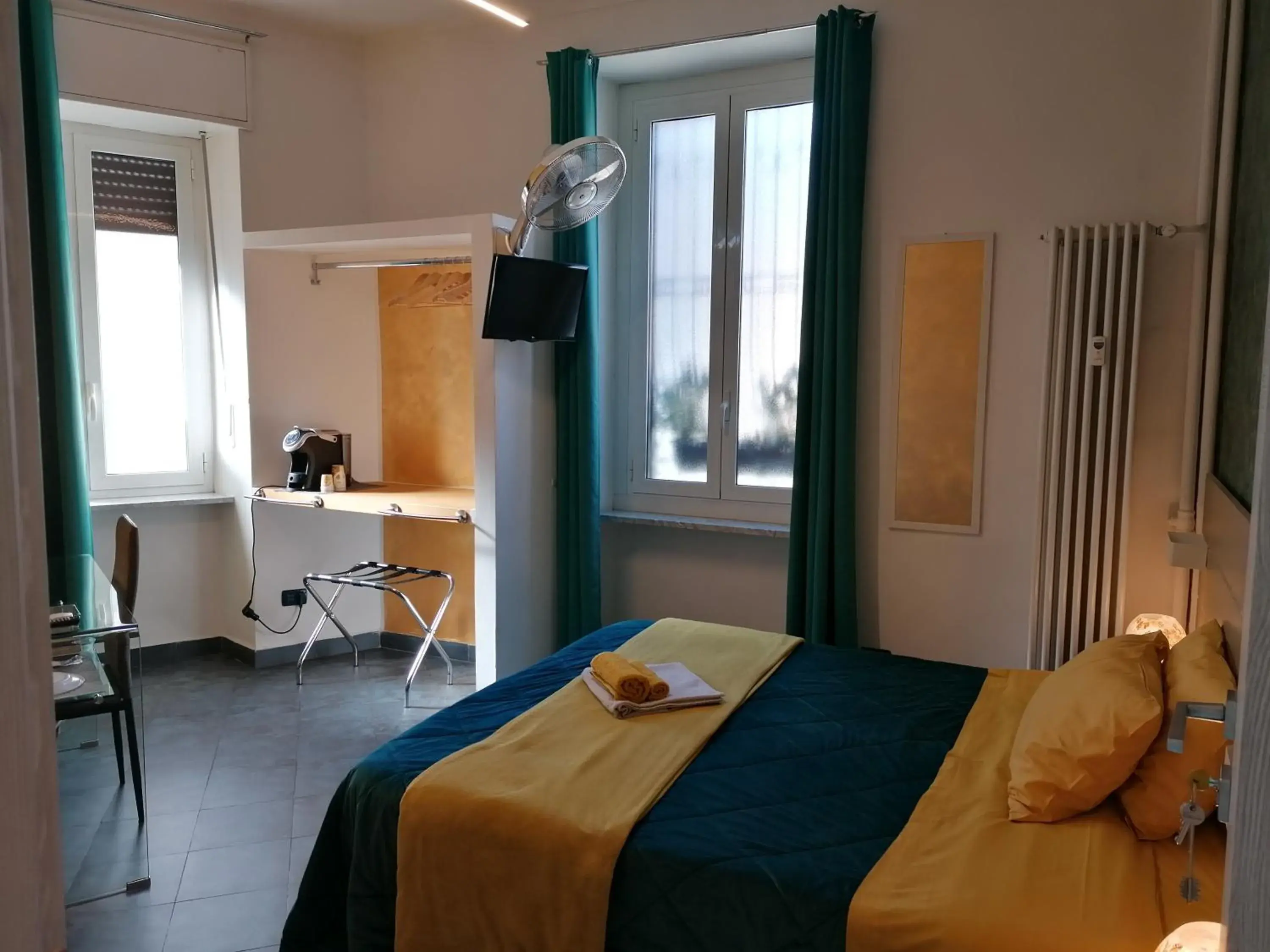 Double or Twin Room with Shared Bathroom - single occupancy in B&B IL SOGNO Double or Twin Room with Shared Bathroom - single occupancy in B&B IL SOGNO