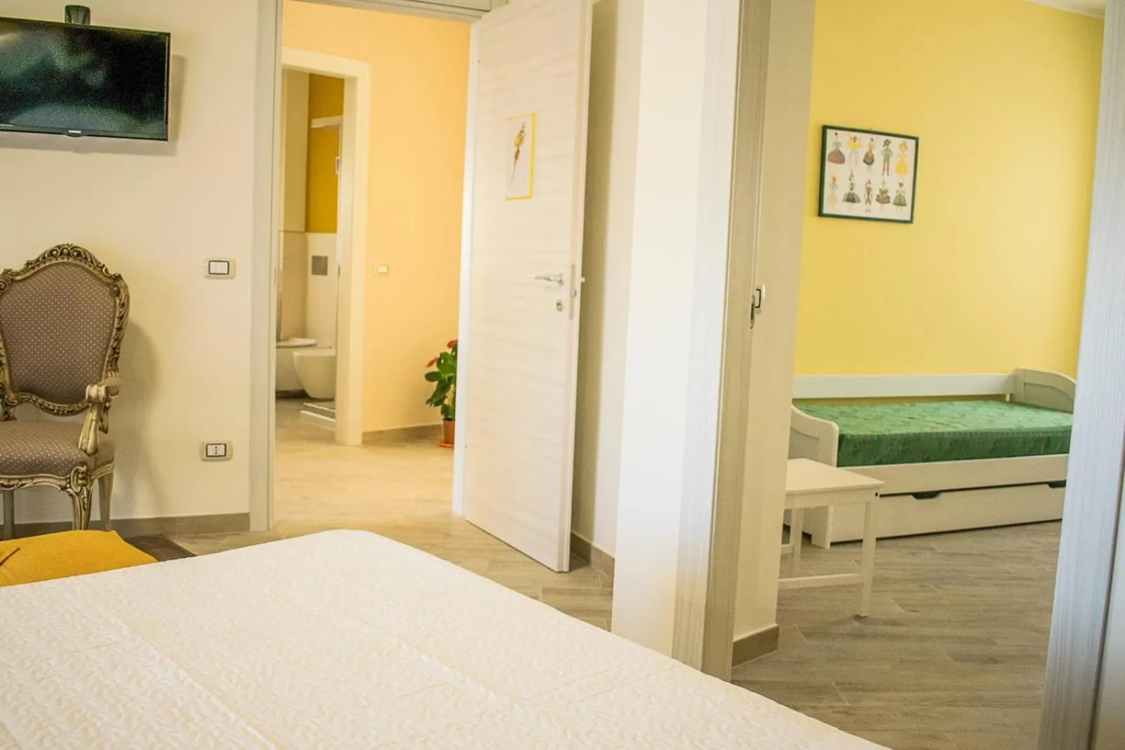 Photo of the whole room in B&B Fleurs