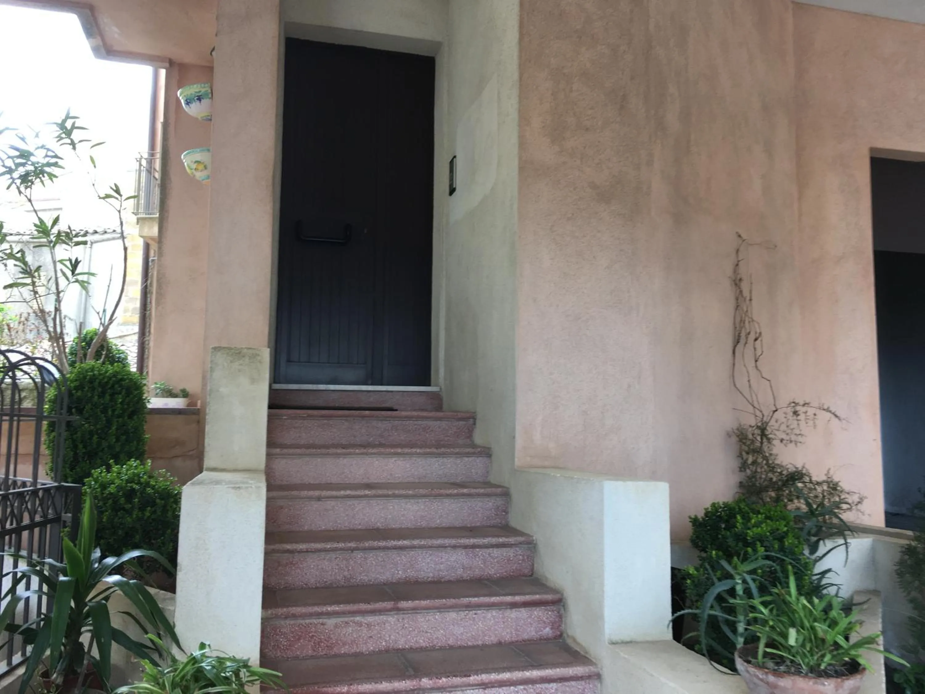 Facade/entrance in B&B Fleurs