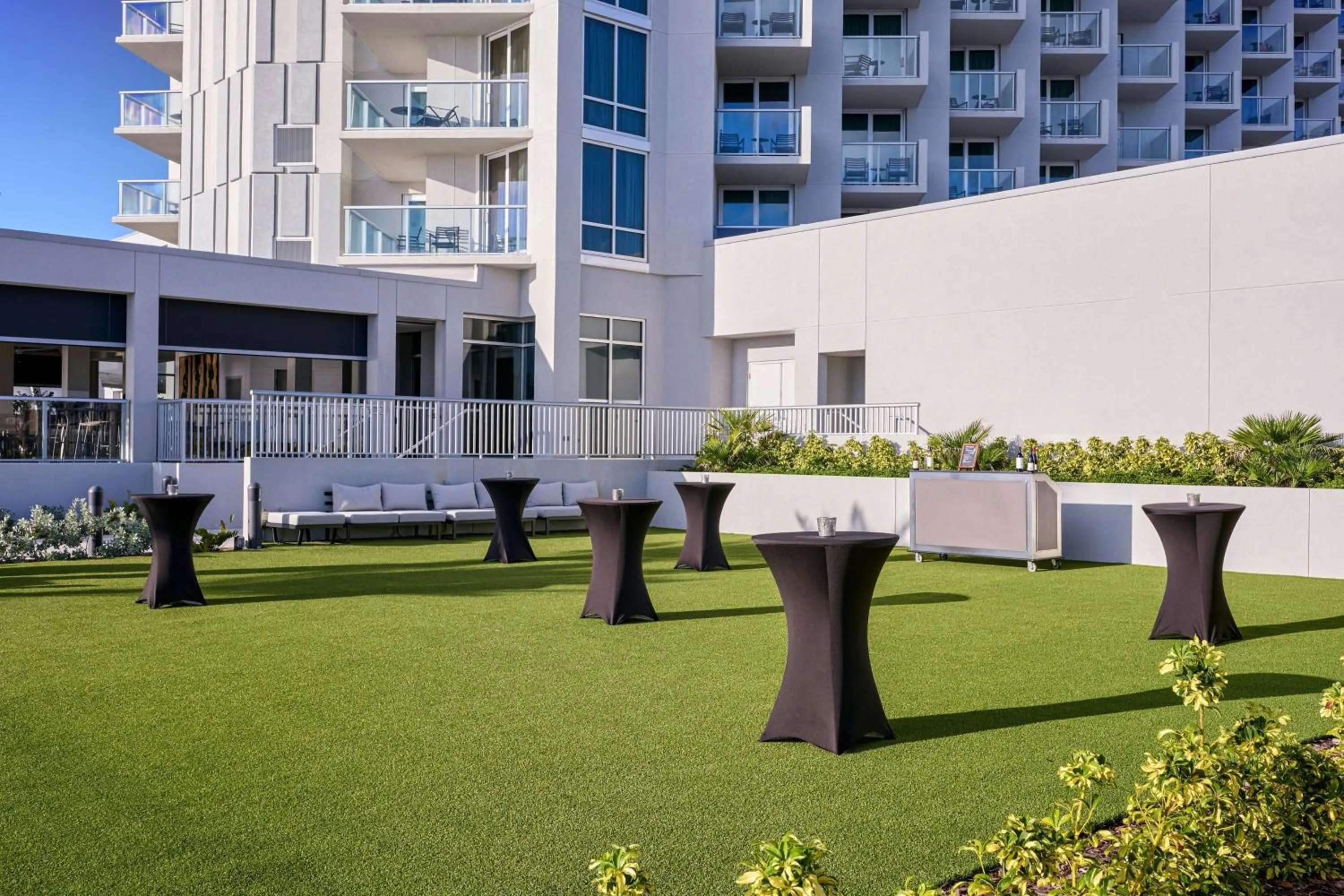 Meeting/conference room in Renaissance Daytona Beach Oceanfront Hotel