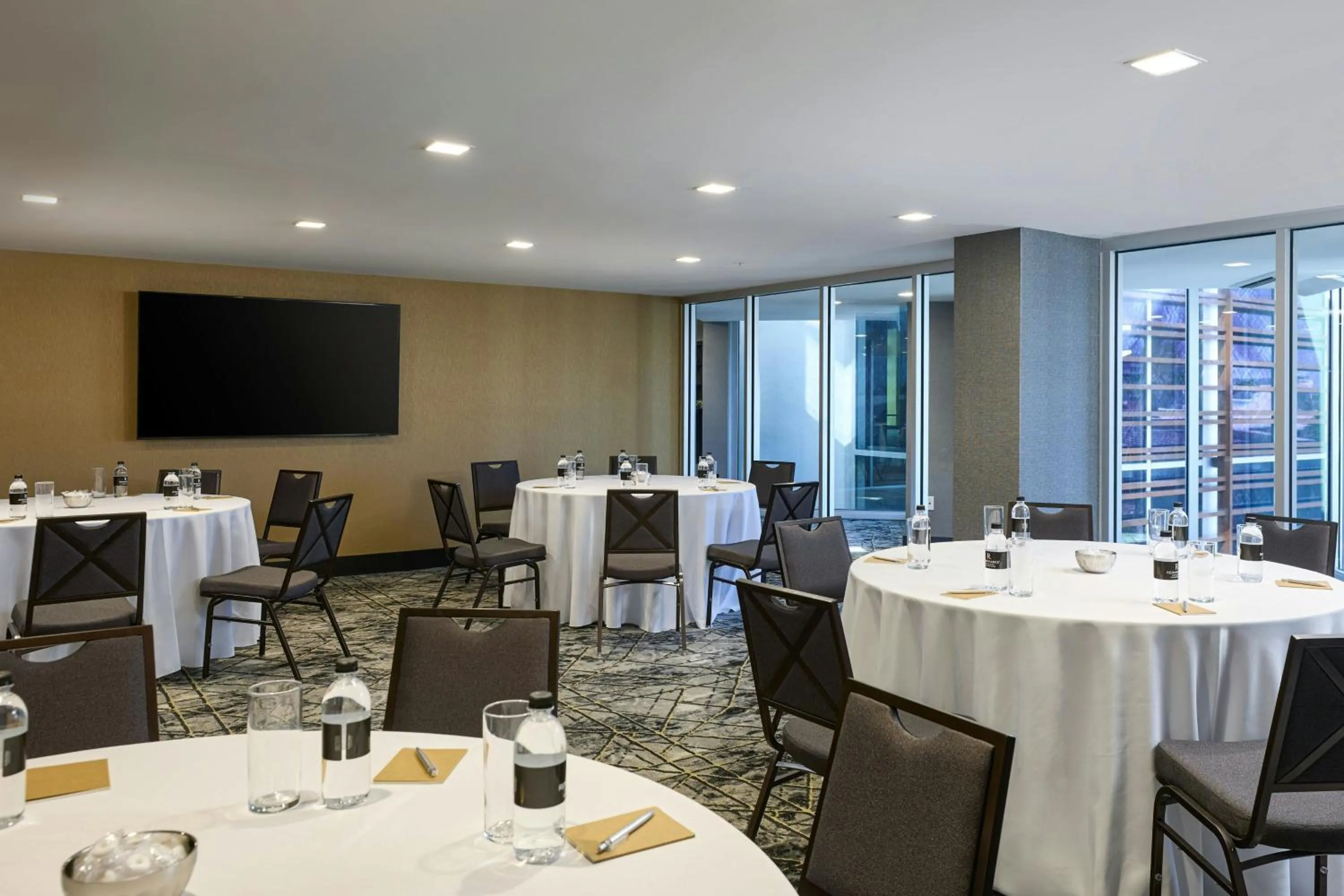 Meeting/conference room in Renaissance Daytona Beach Oceanfront Hotel