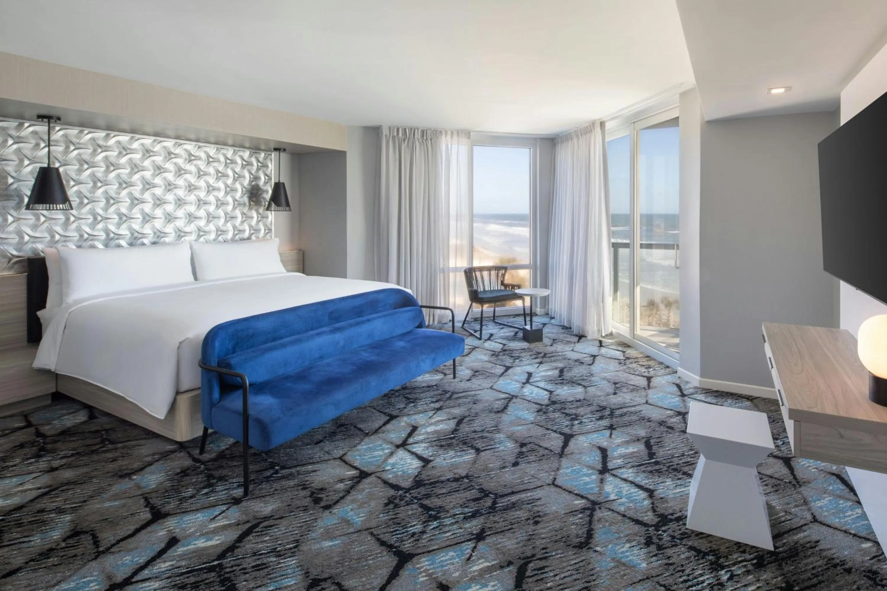 Bedroom, Bed in Renaissance Daytona Beach Oceanfront Hotel