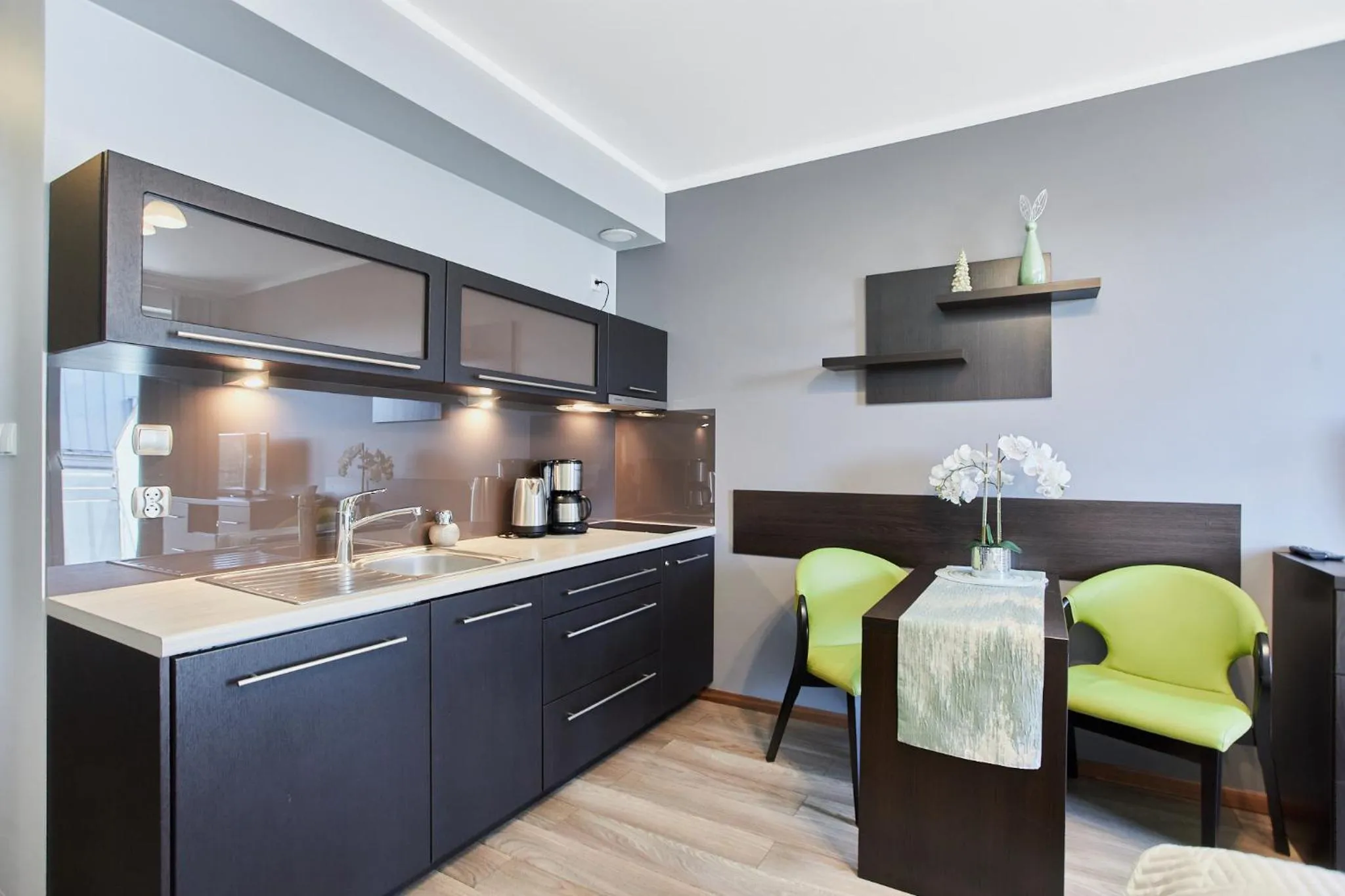 Kitchen or kitchenette in Pegaz Apartments by Baltic Home
