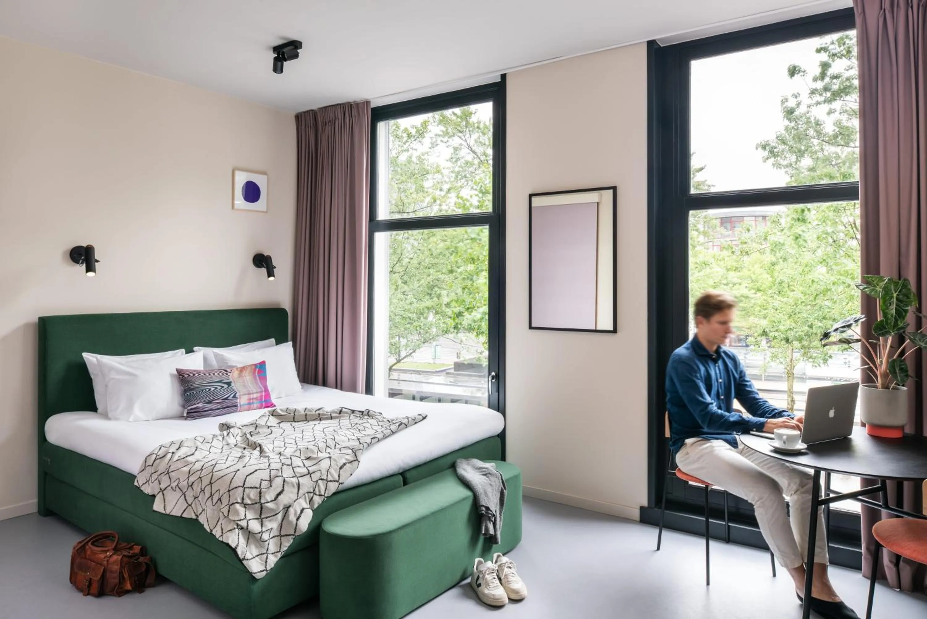 Bedroom, Bed in hotel emma next