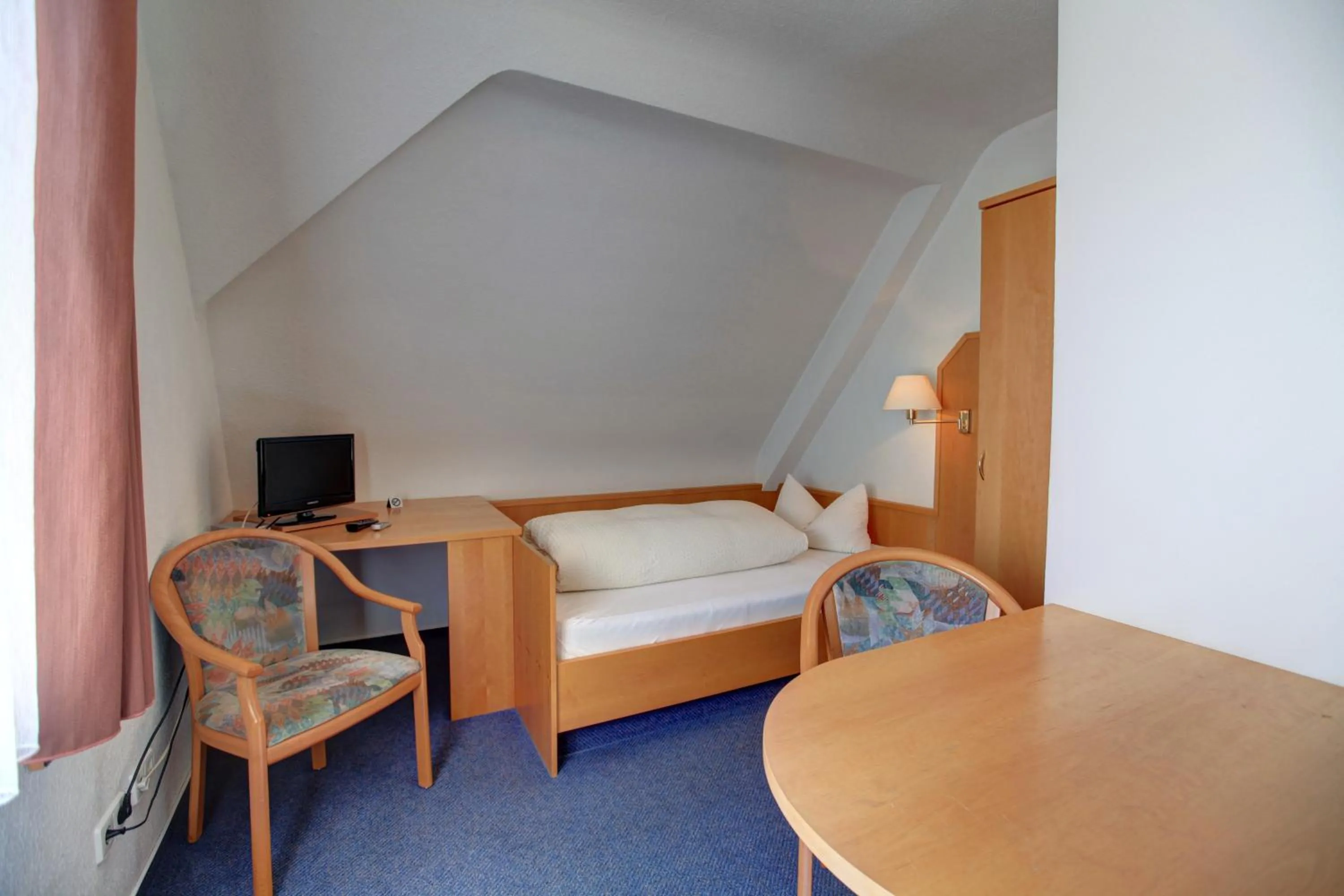 Bedroom in Gasthaus zum Hirschen