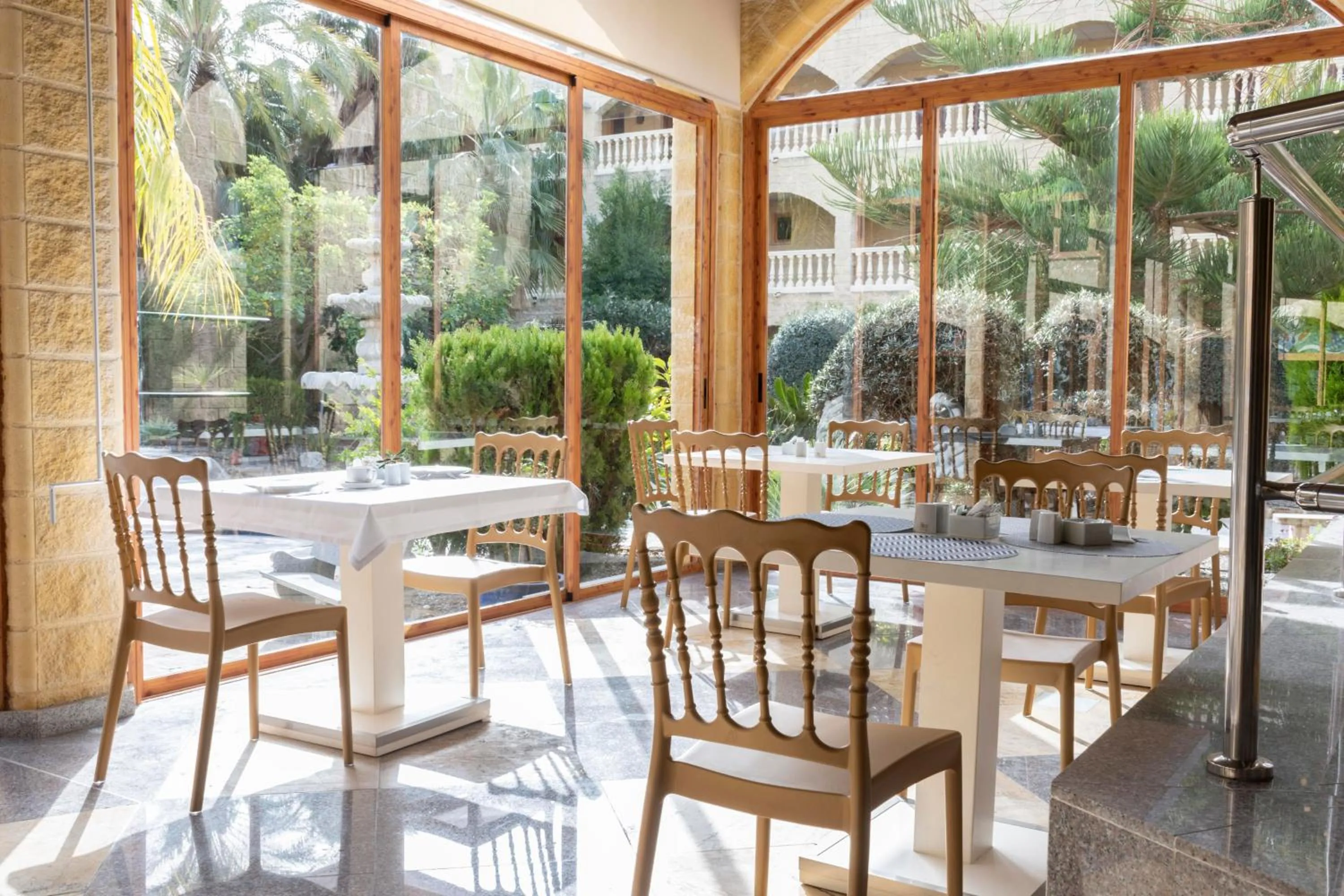 Buffet breakfast in Hotel Plaza Del Castillo