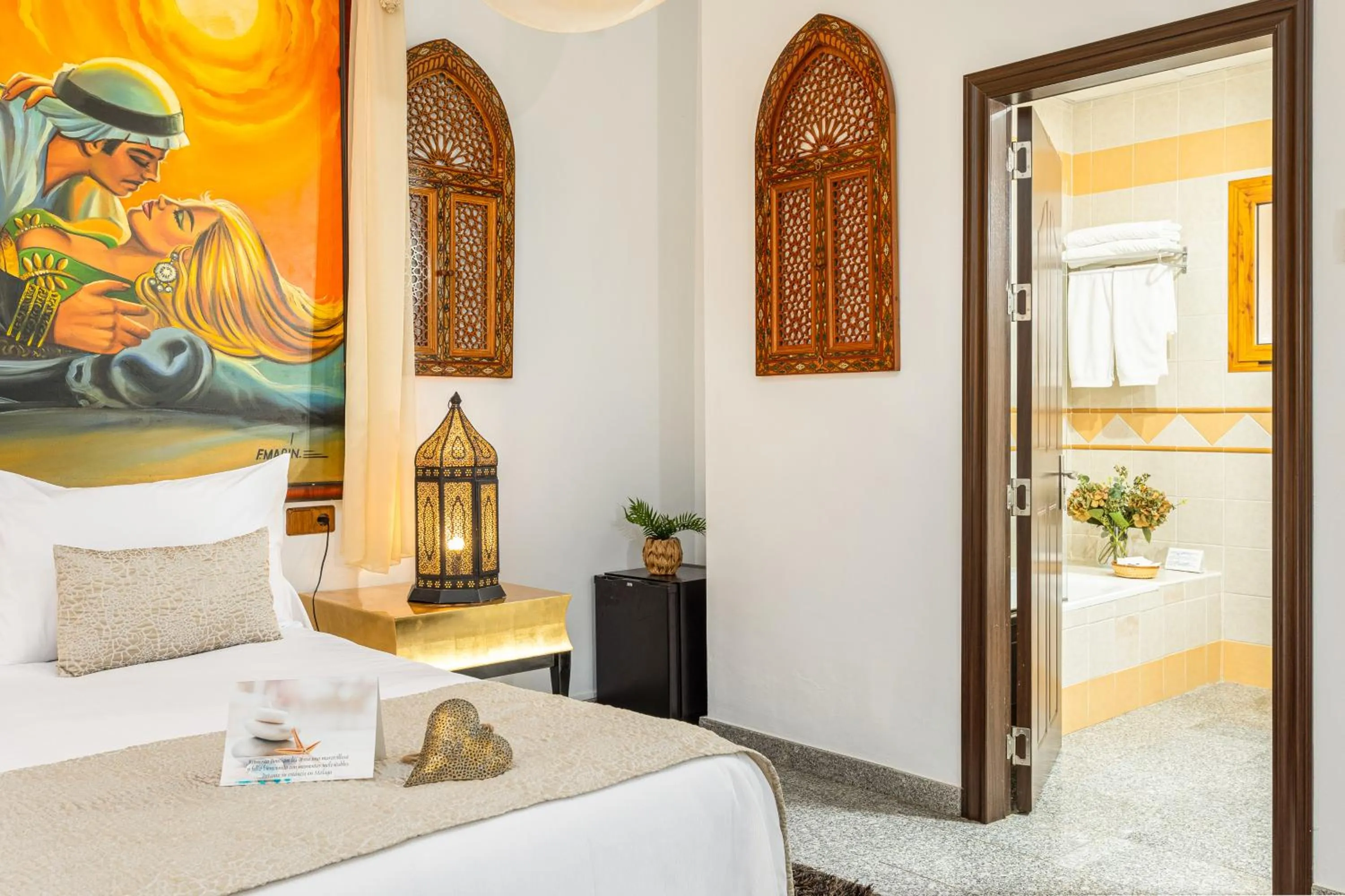 Bed in Hotel Plaza Del Castillo