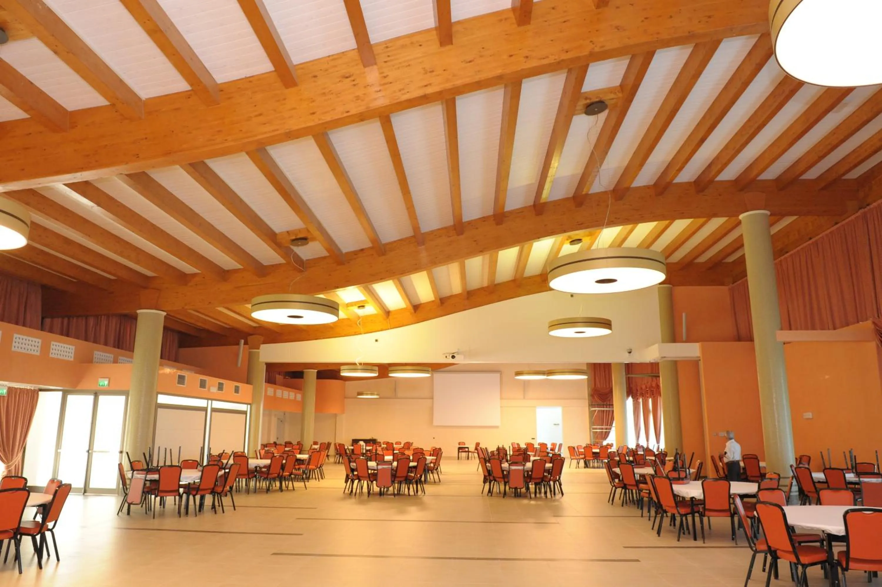 Restaurant/places to eat in Park Hotel Elizabeth