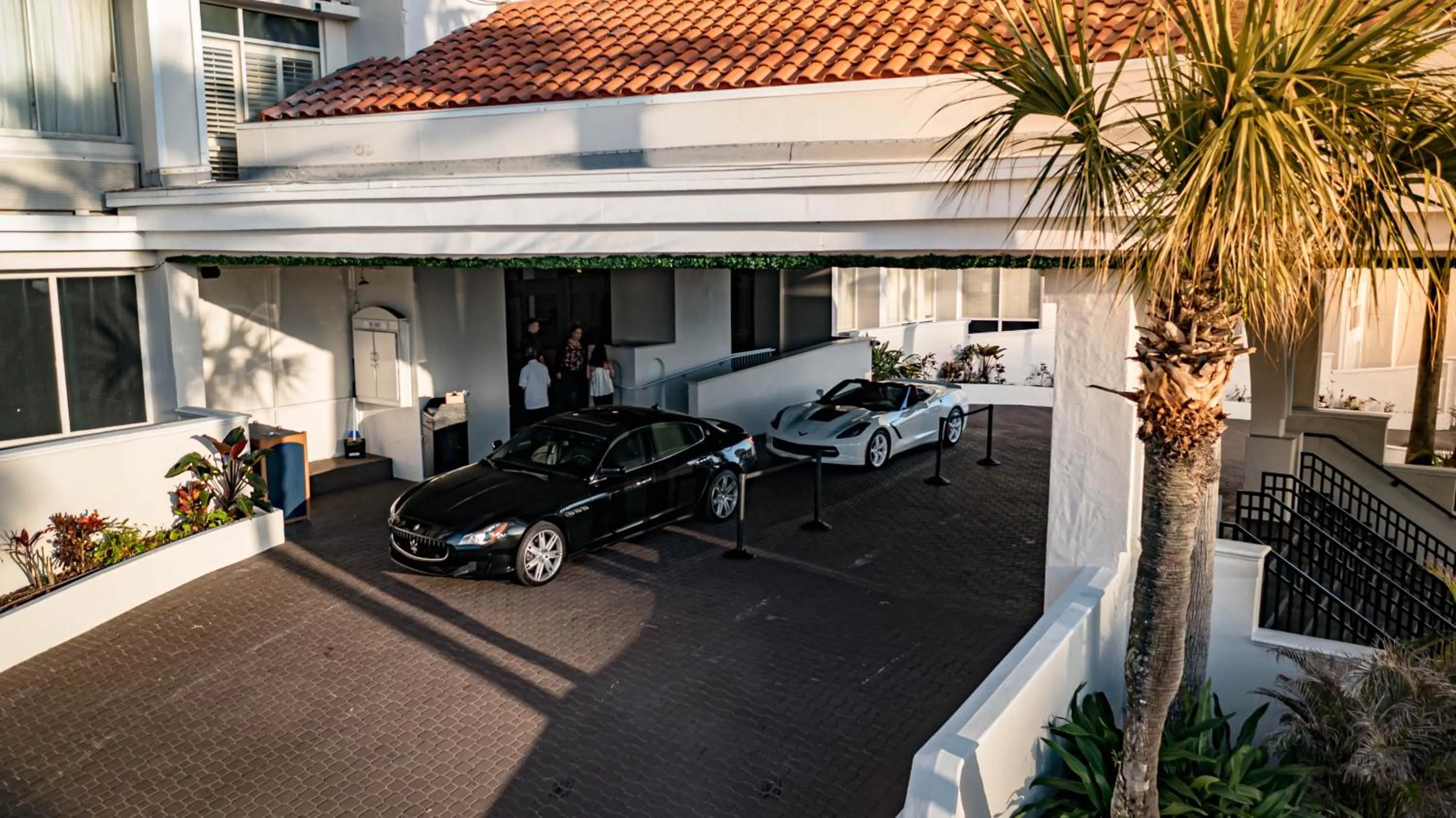 Property building in Plaza Resort & Spa