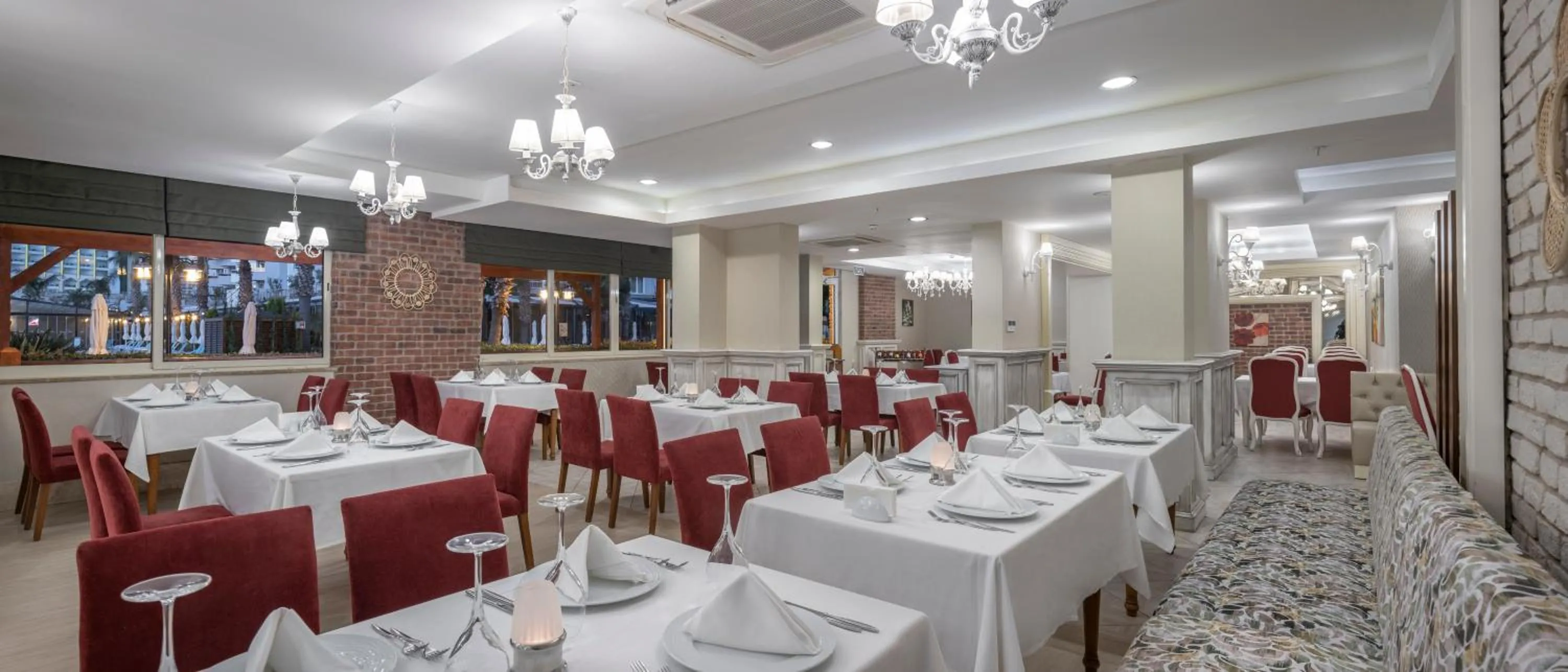 Restaurant/places to eat in Ramada Resort By Wyndham Lara
