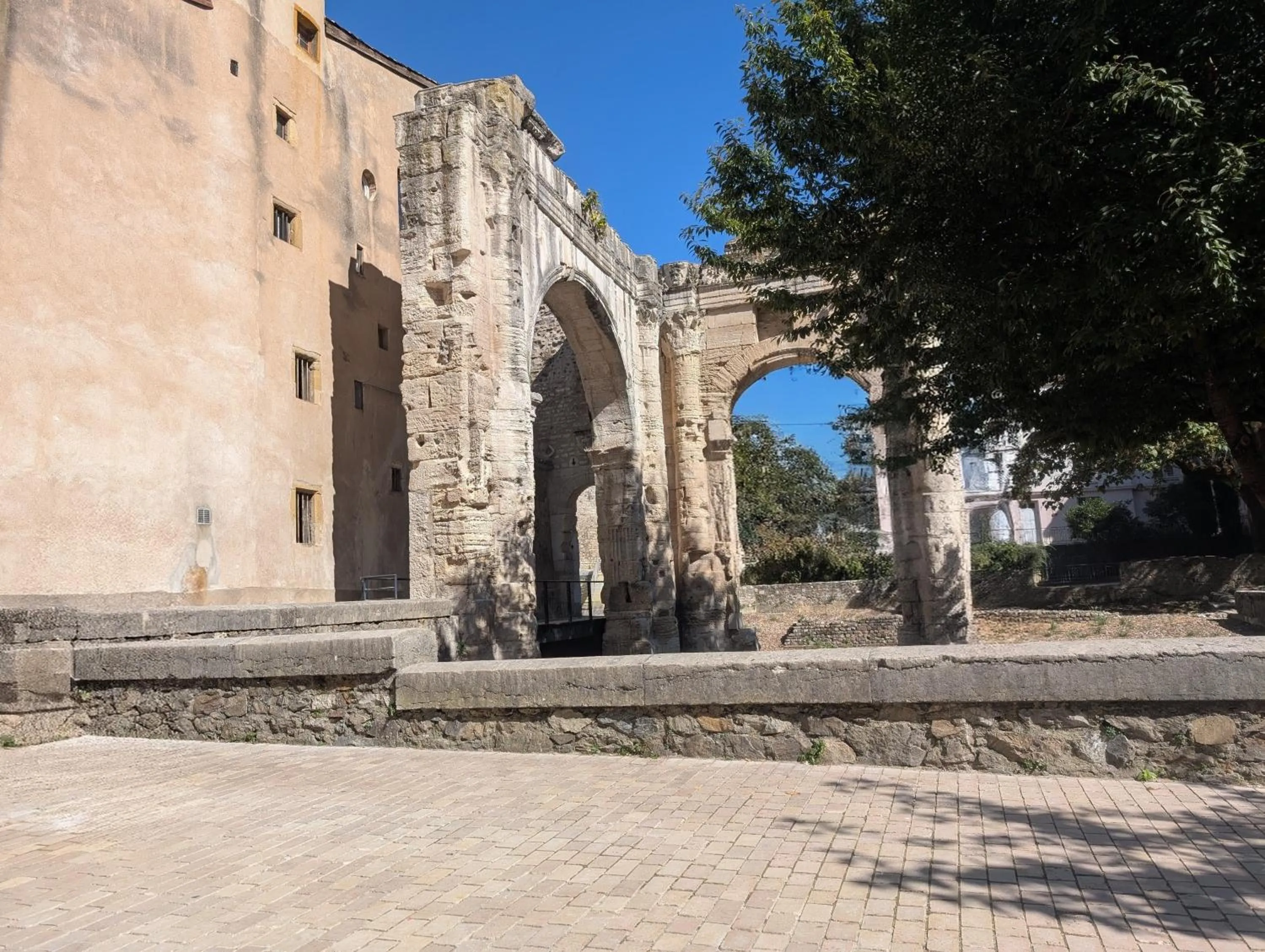 Hiking in MOODz HOTEL VIENNE