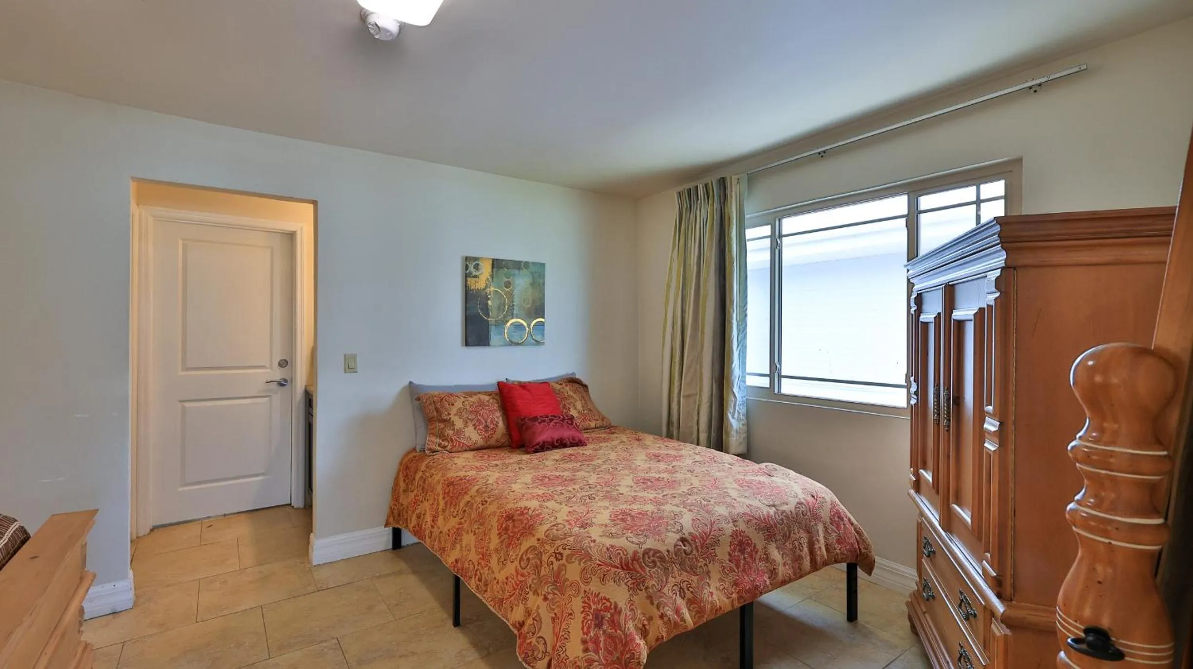 Photo of the whole room, Bed in Driftwood Beach Motel