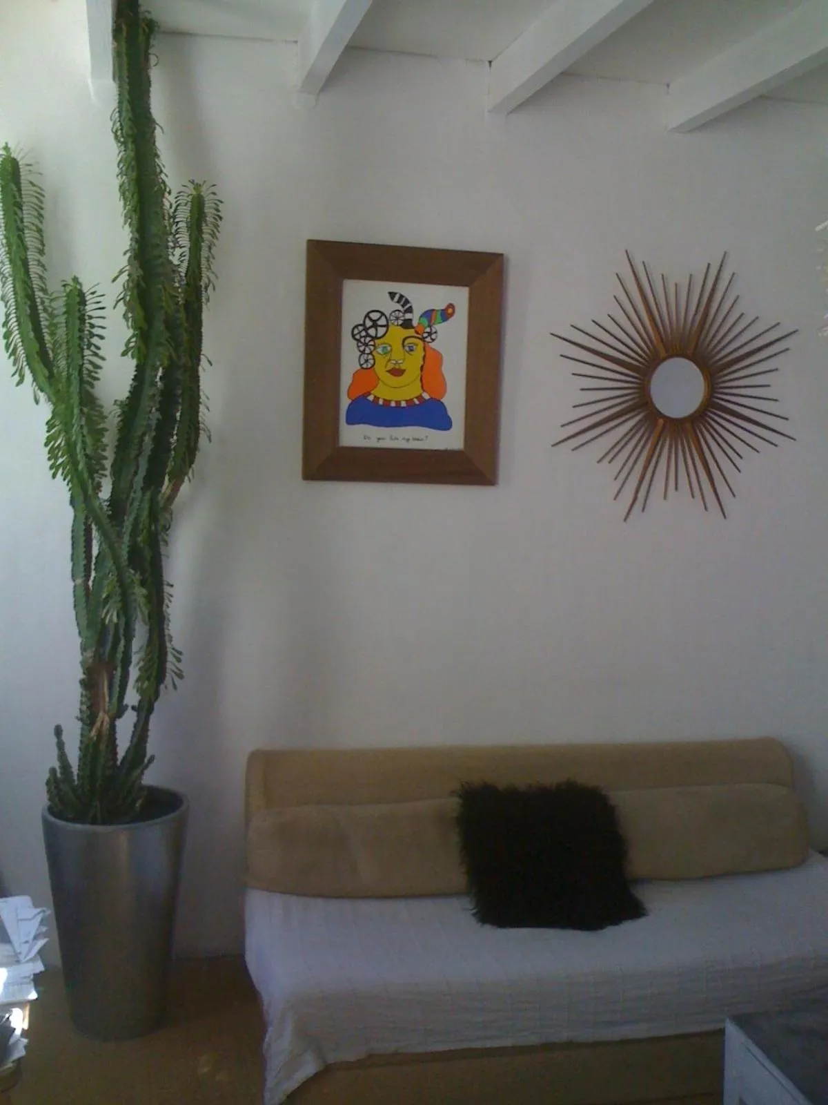 Decorative detail in L'Auberge Espagnole - Bed & Breakfast