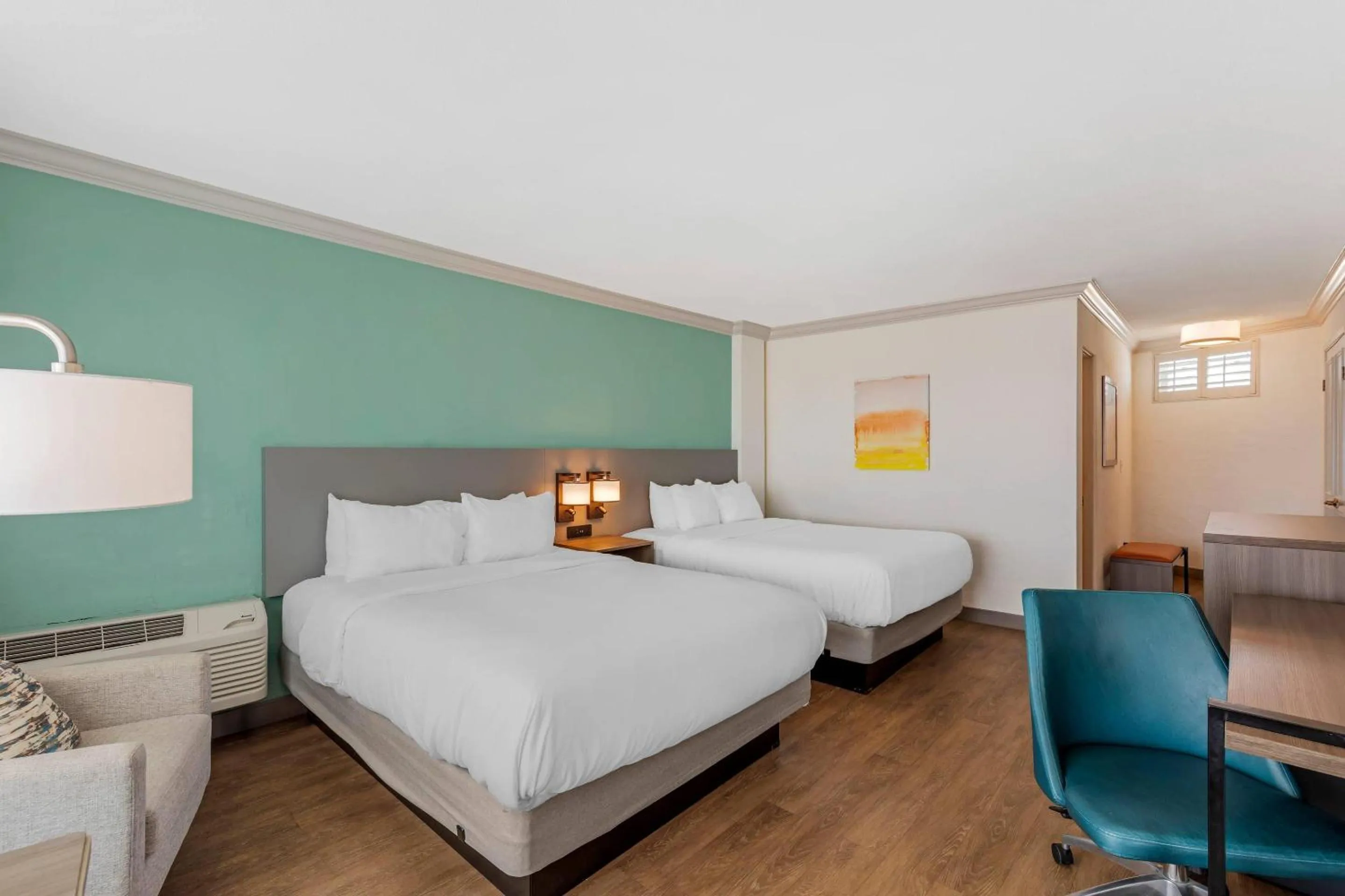 Bedroom, Bed in Comfort Inn & Suites Ormond Beach Oceanfront