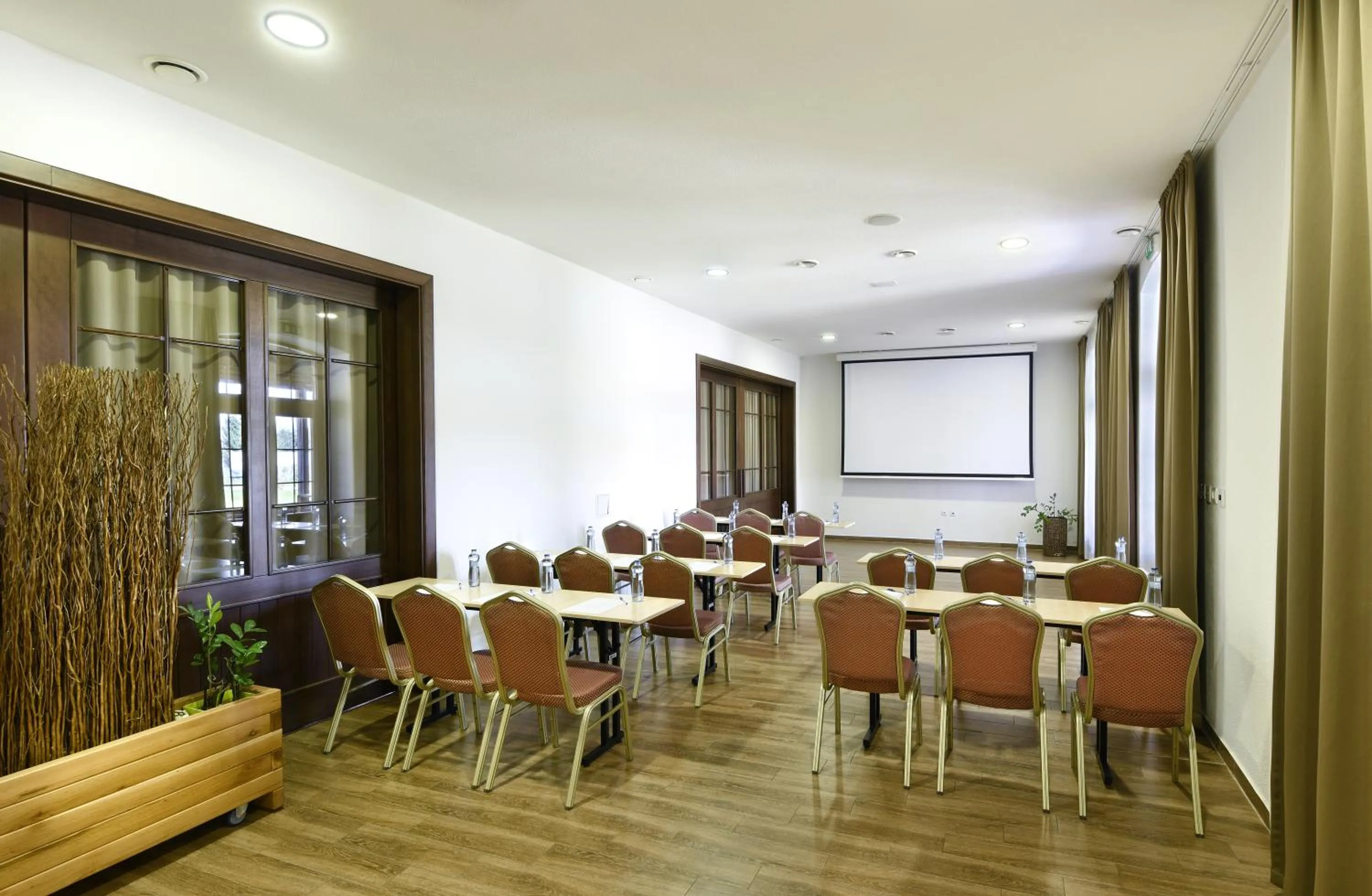 Business facilities in Rezort Masarykov dvor