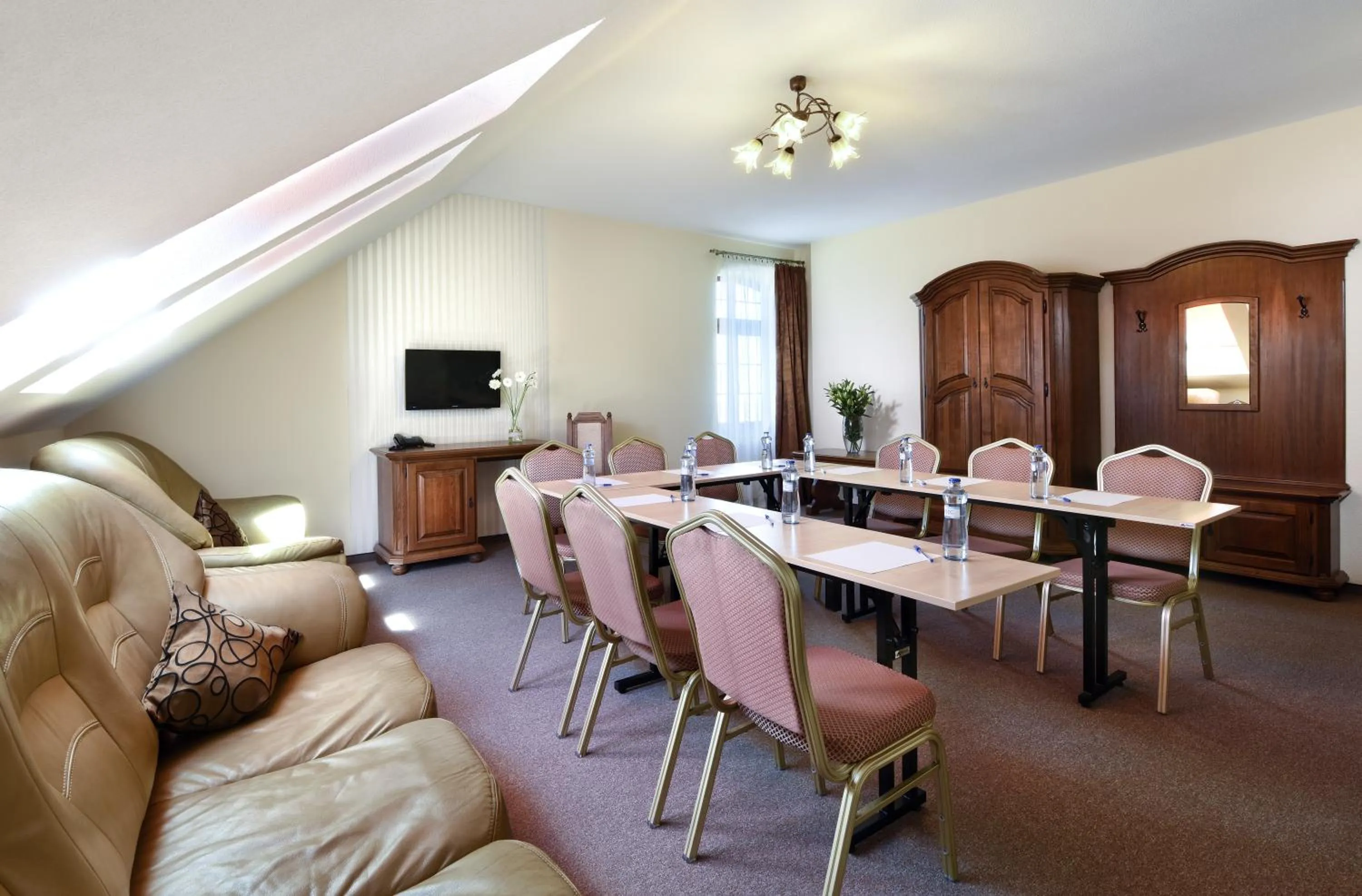 Business facilities in Rezort Masarykov dvor