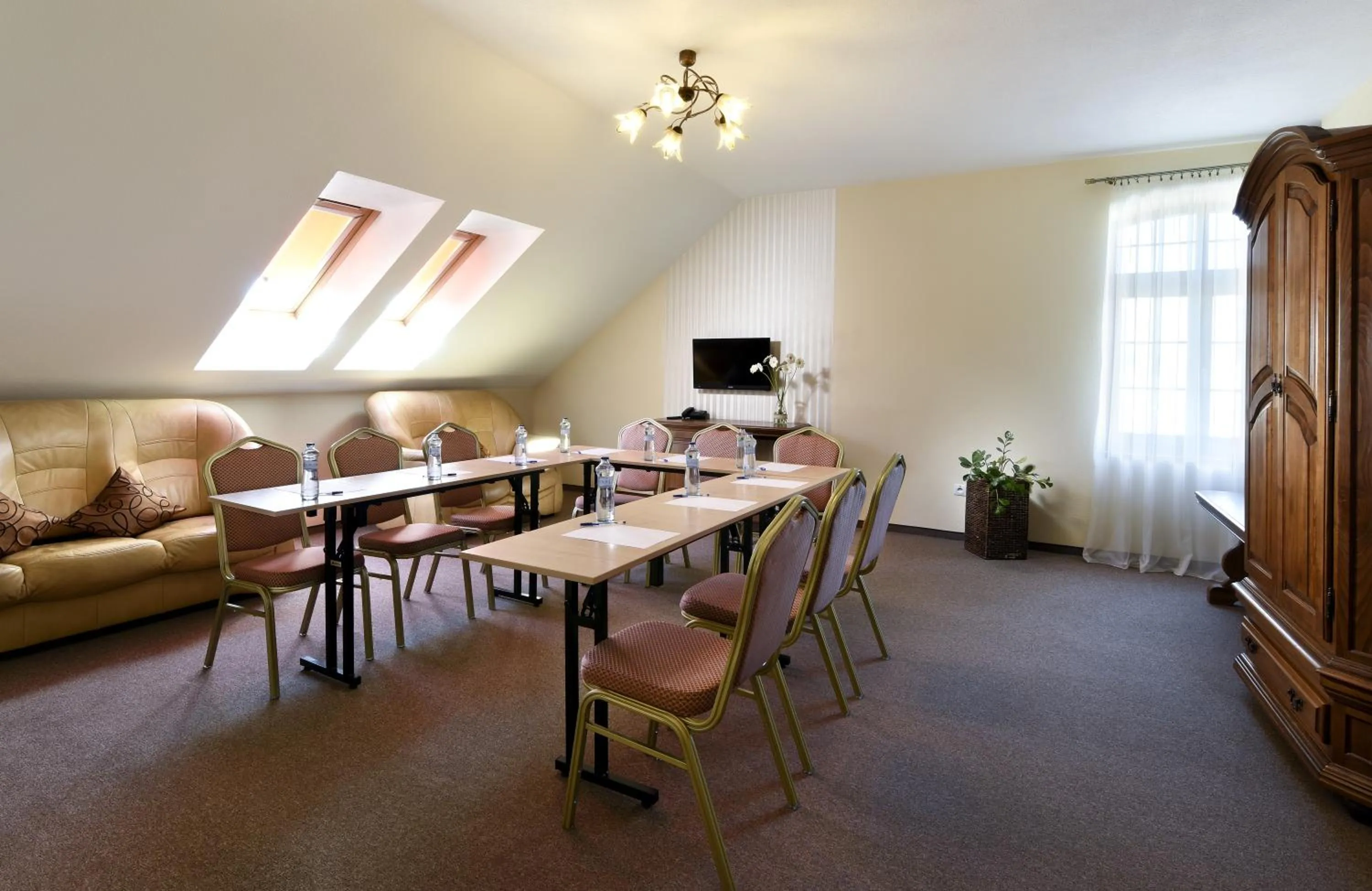 Business facilities in Rezort Masarykov dvor