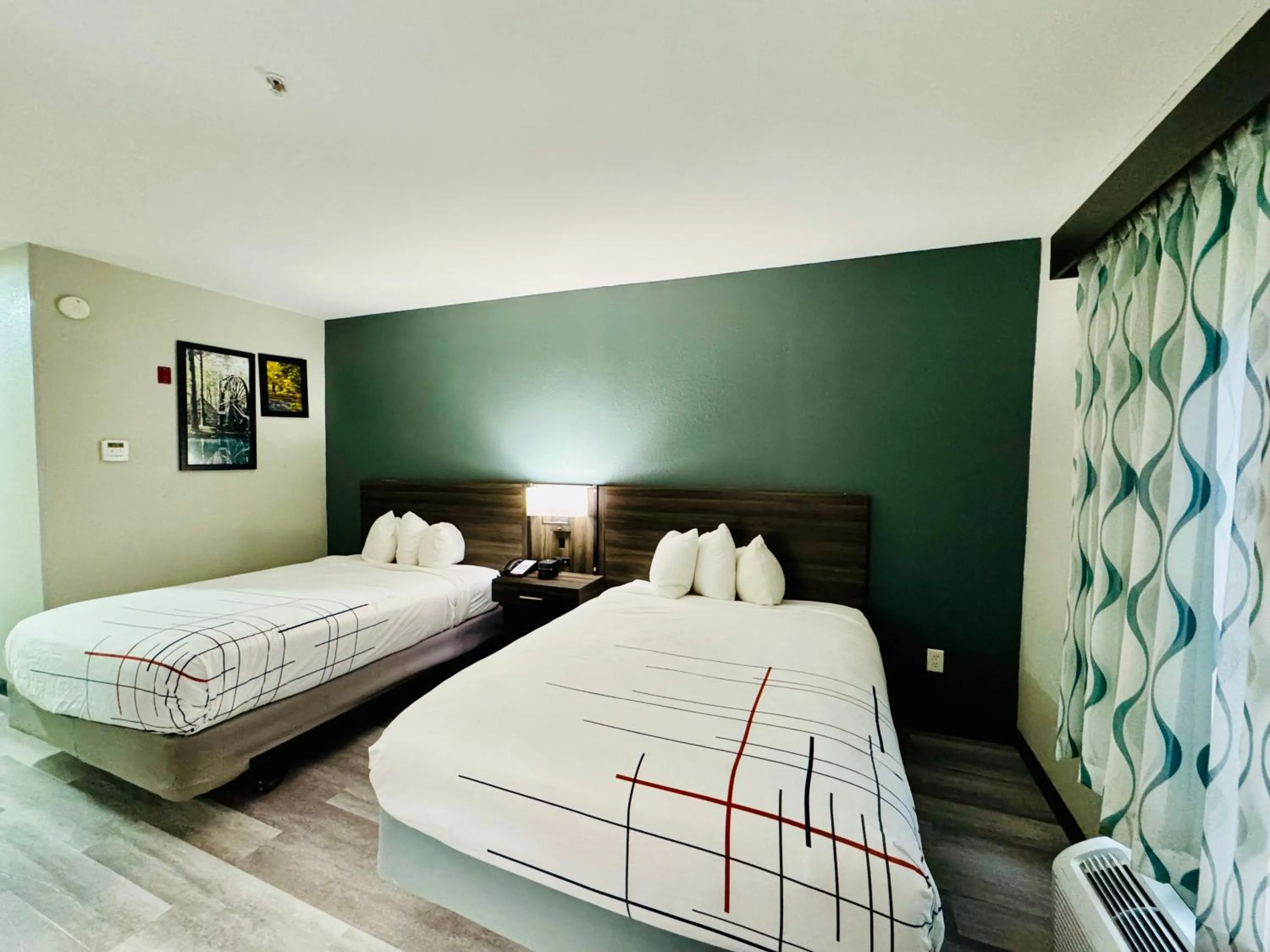 Bed in La Quinta by Wyndham Rome